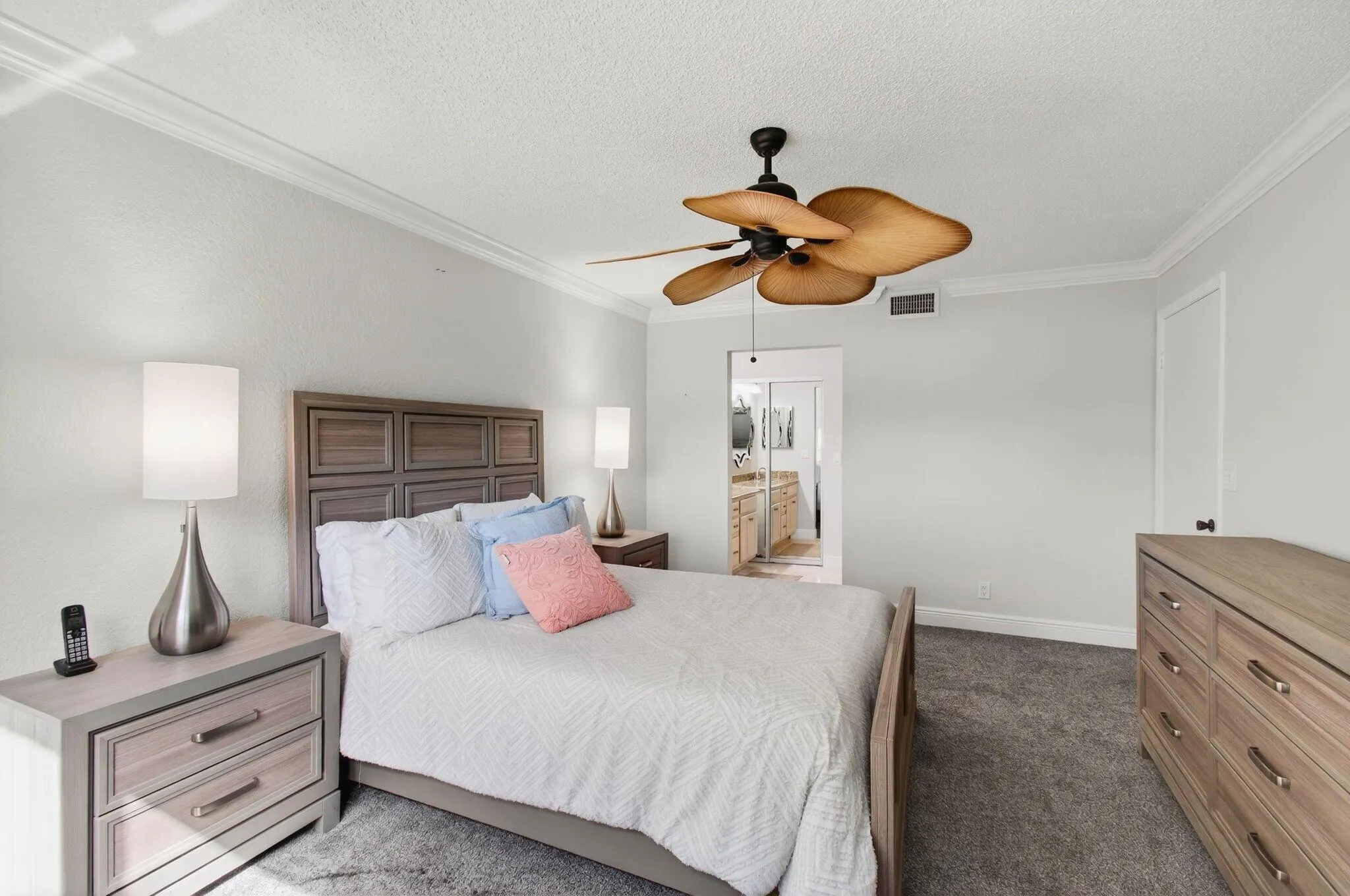 5574 Witney Drive, #109