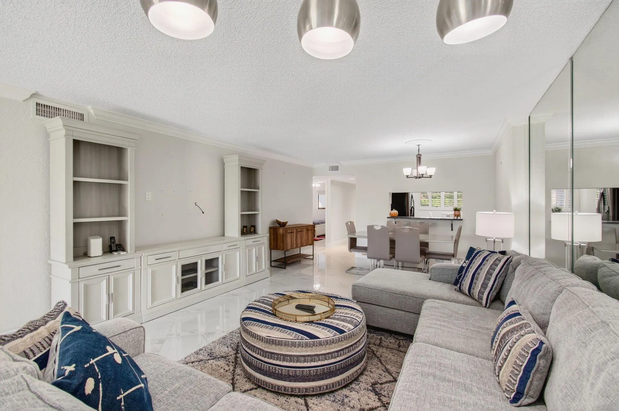5574 Witney Drive, #109