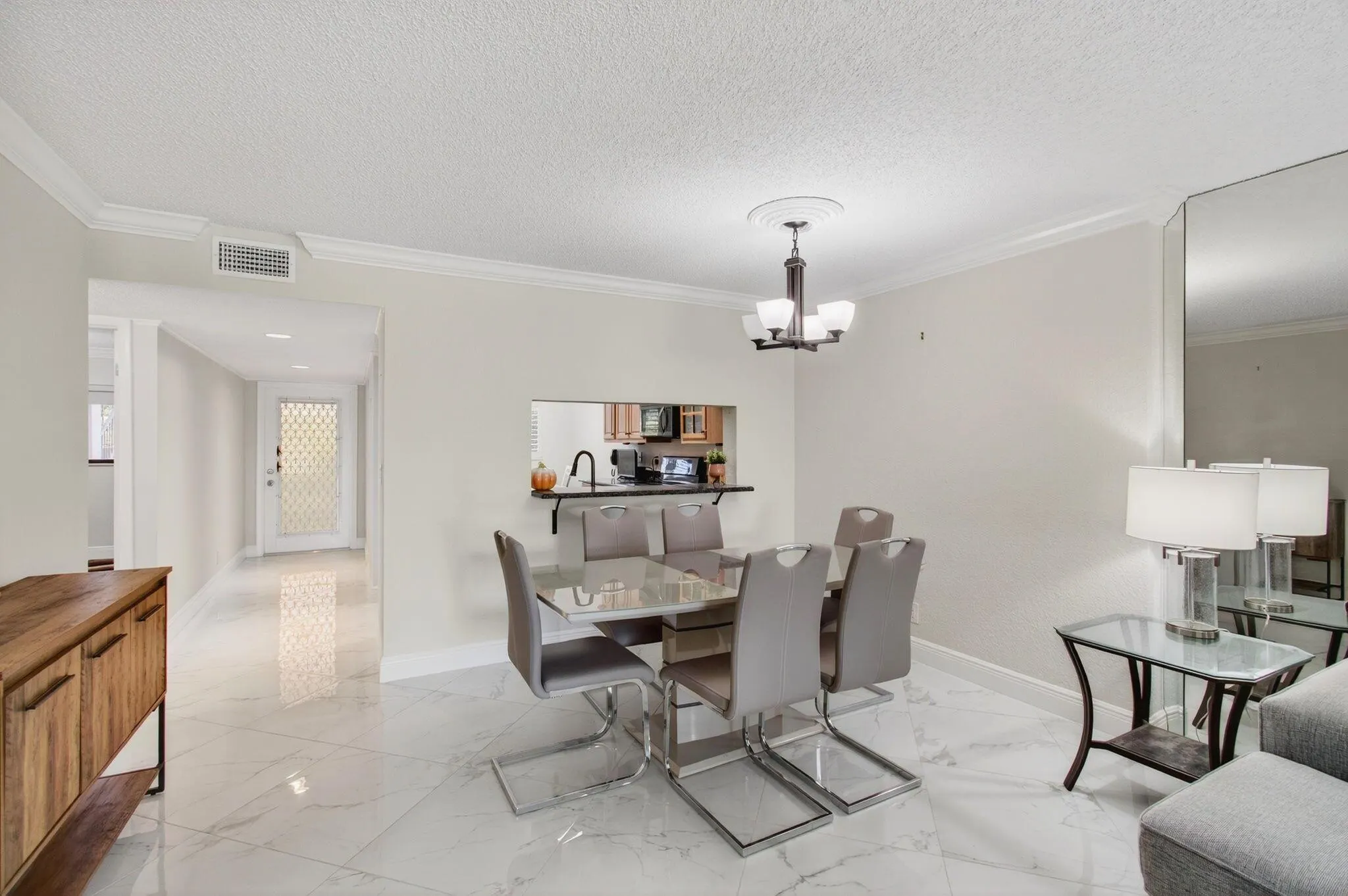5574 Witney Drive, #109