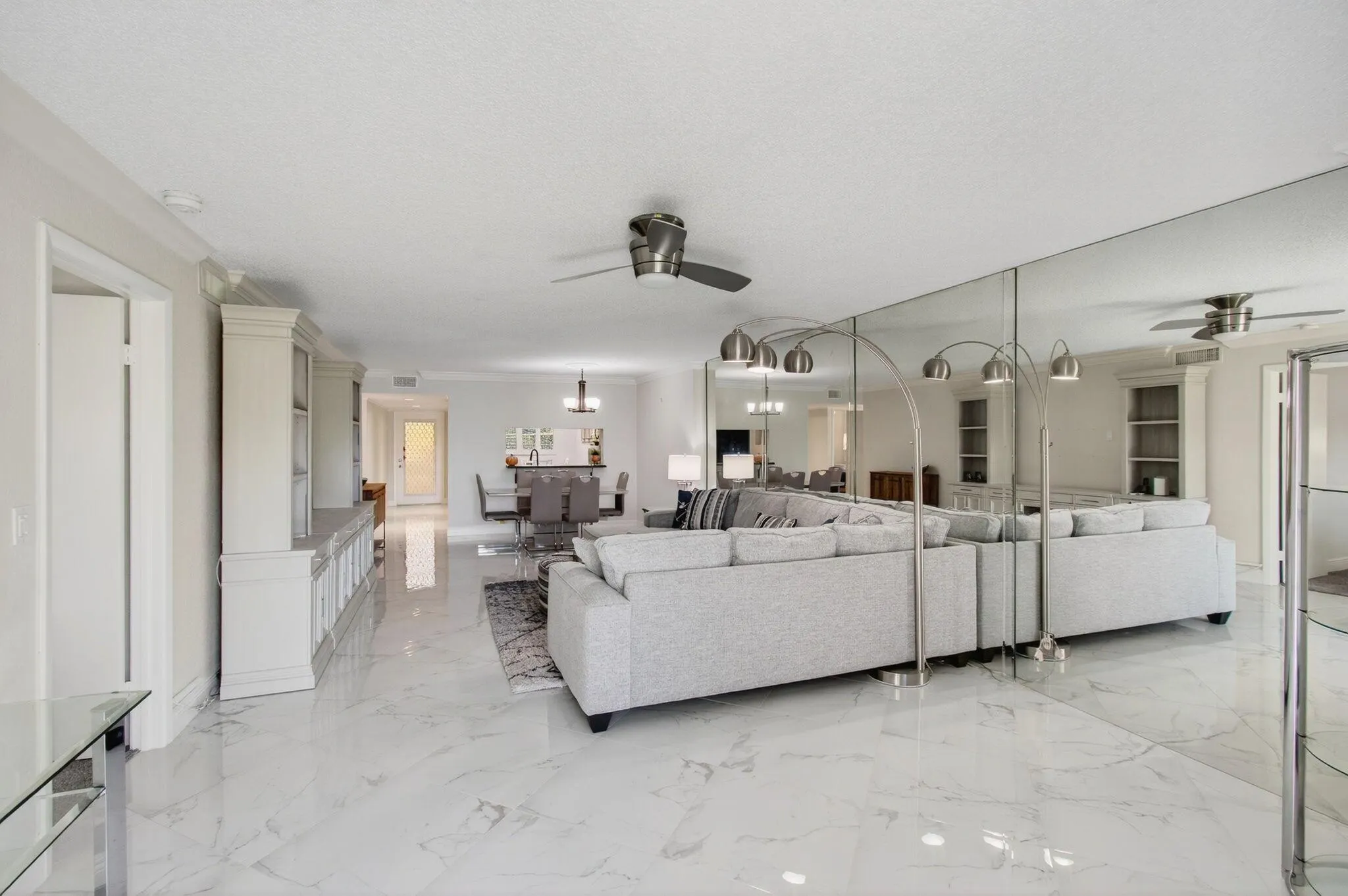 5574 Witney Drive, #109