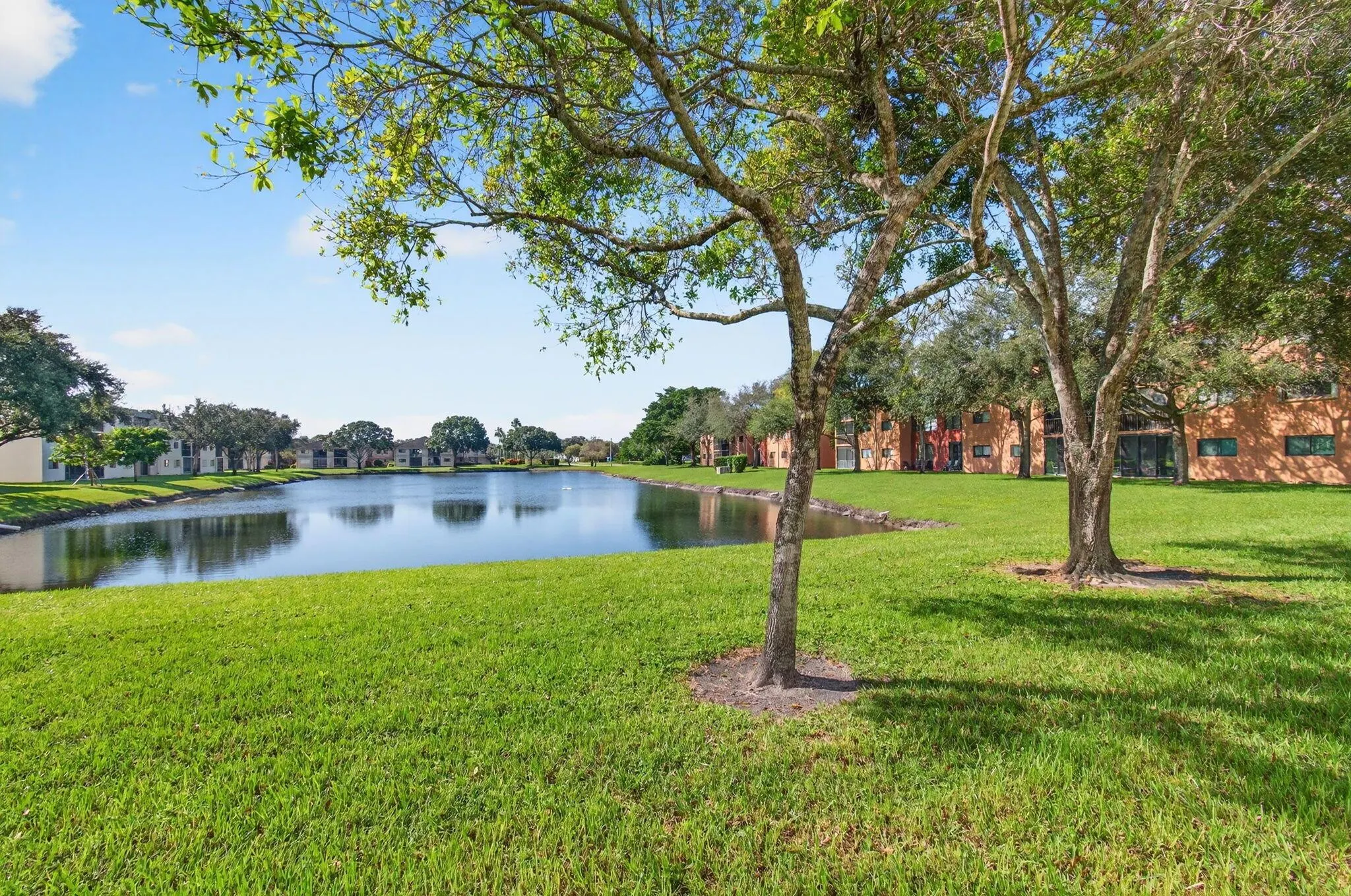 5574 Witney Drive, #109