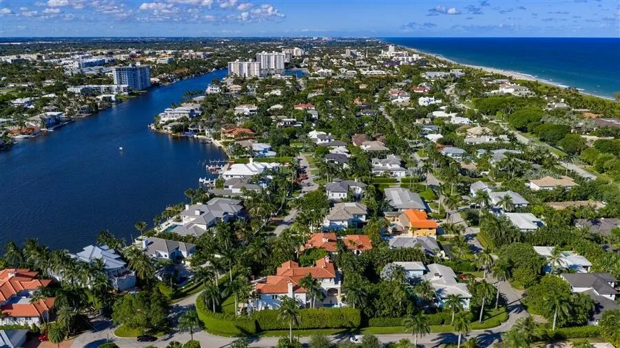 1033 Seasage Drive
