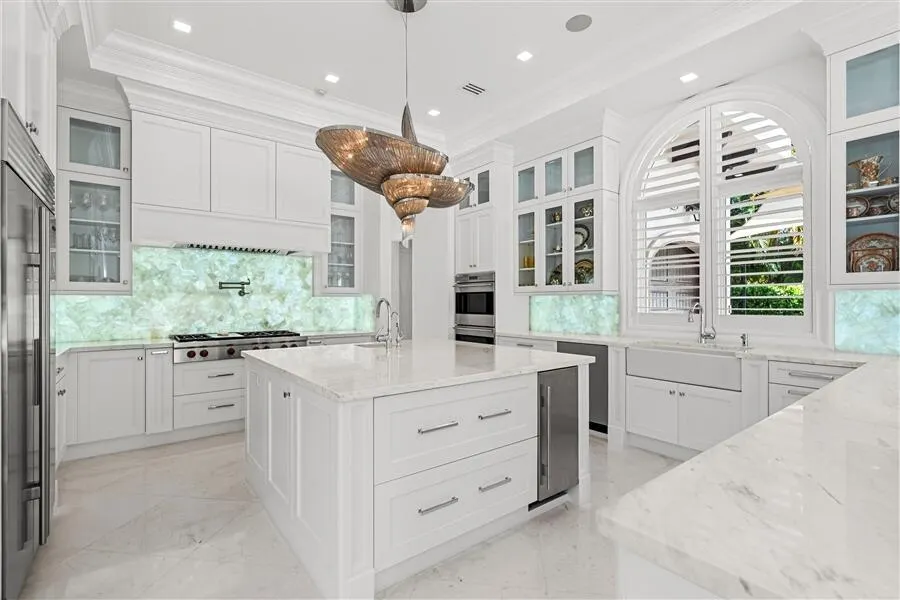 1033 Seasage Drive