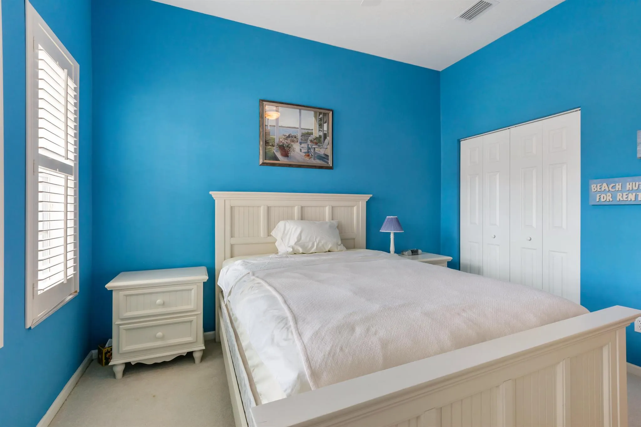 8806 Laguna Royale