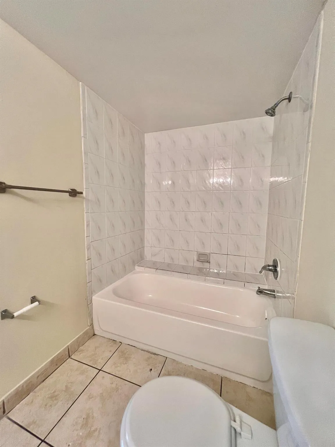 1820 N Congress Avenue, #410