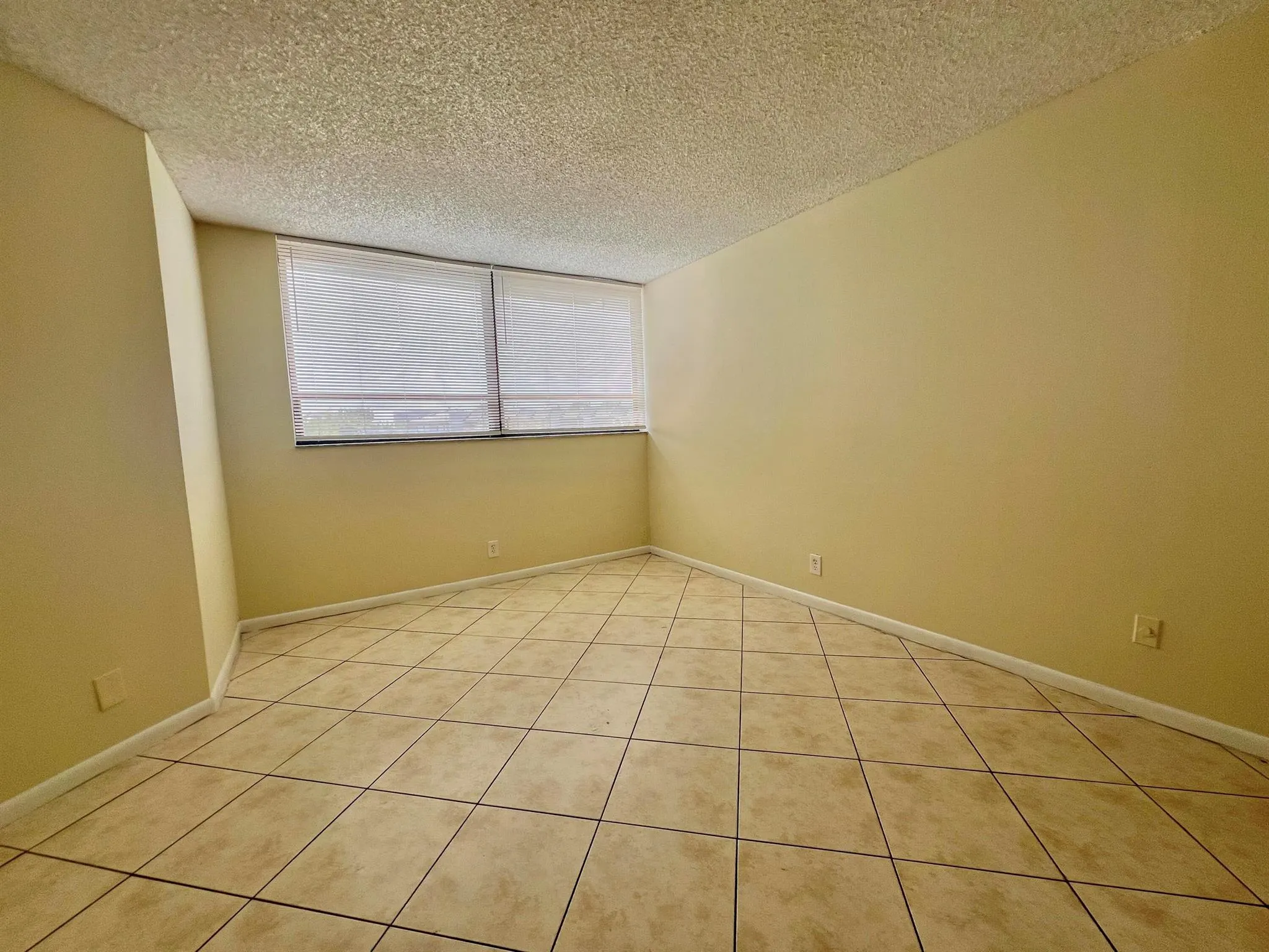 1820 N Congress Avenue, #410