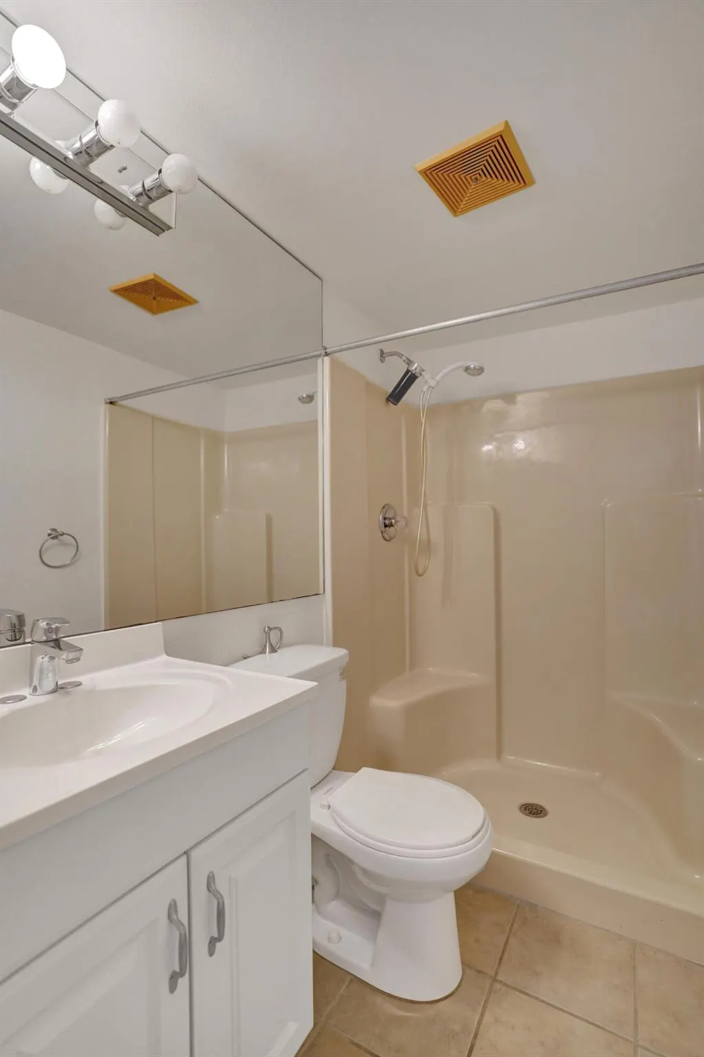 890 N Federal Highway, #410