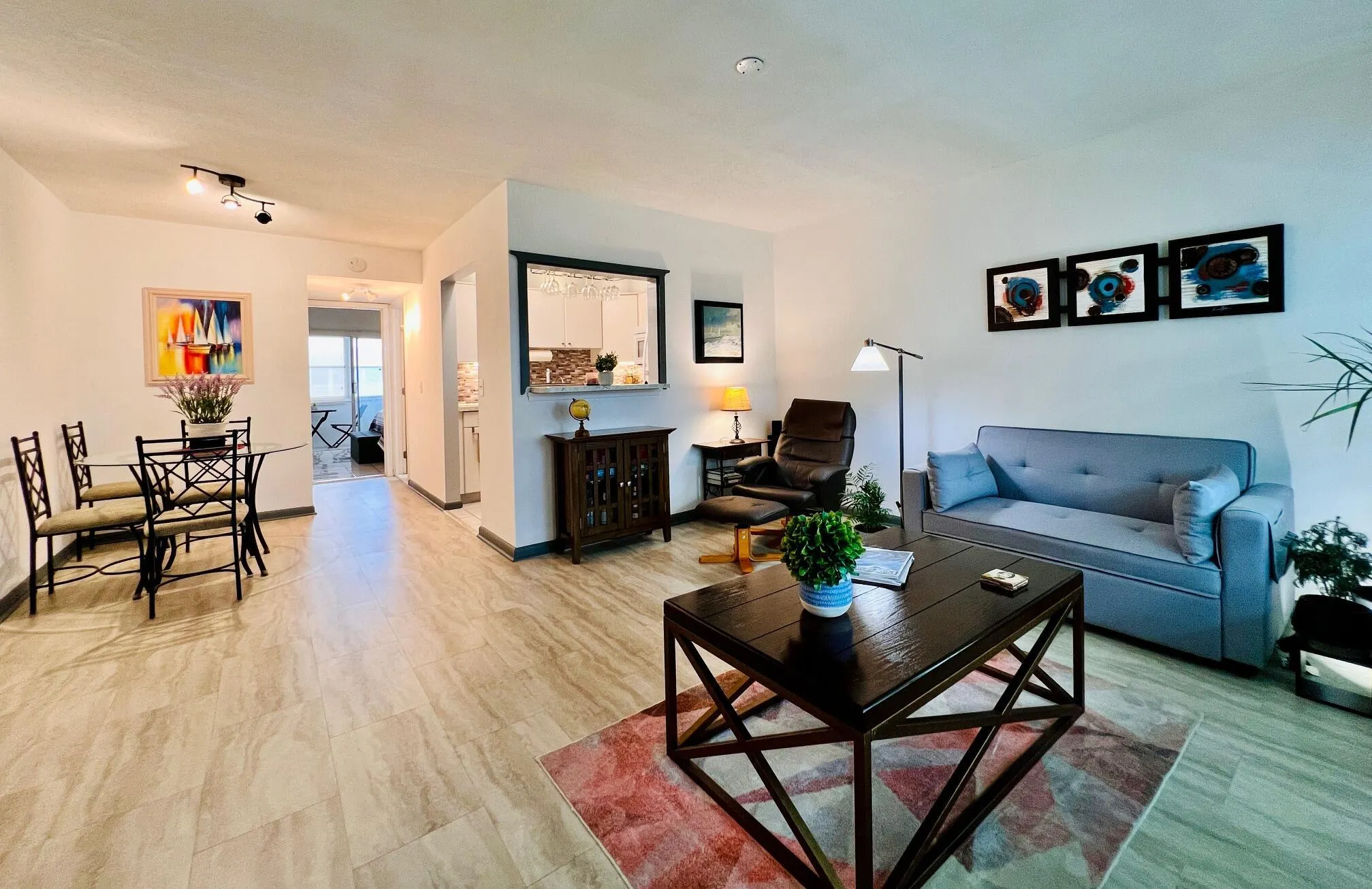 135 Dorchester F