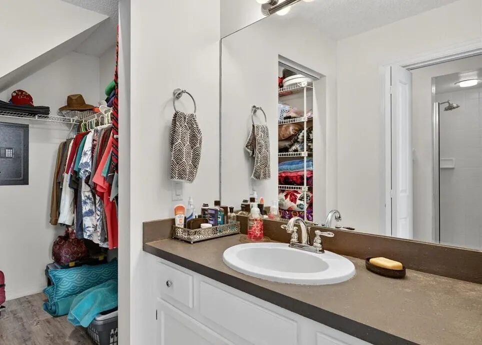 1924 Westminster Circle, #104