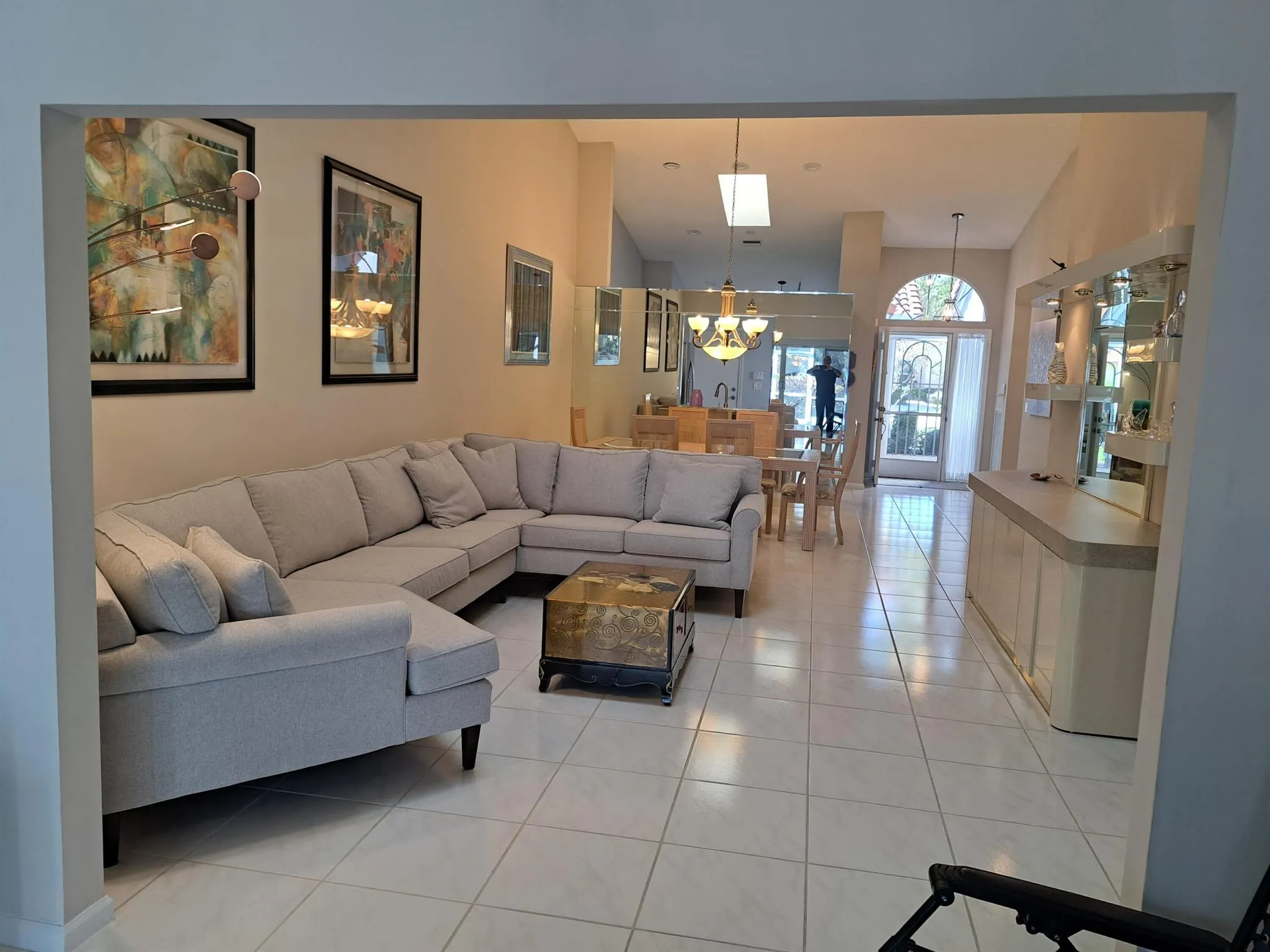 7047 Summer Tree Drive