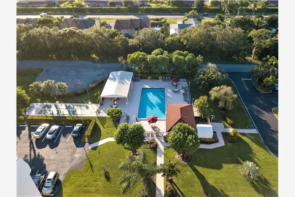 3595 Birdie Drive, #103