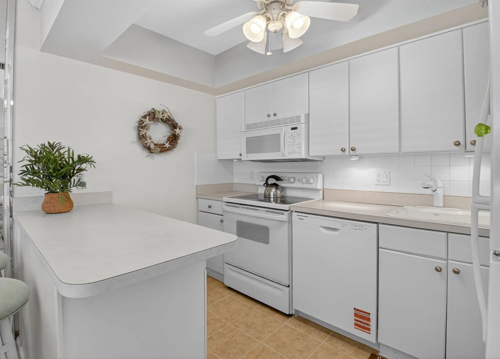 5505 N Ocean Boulevard, #8-204