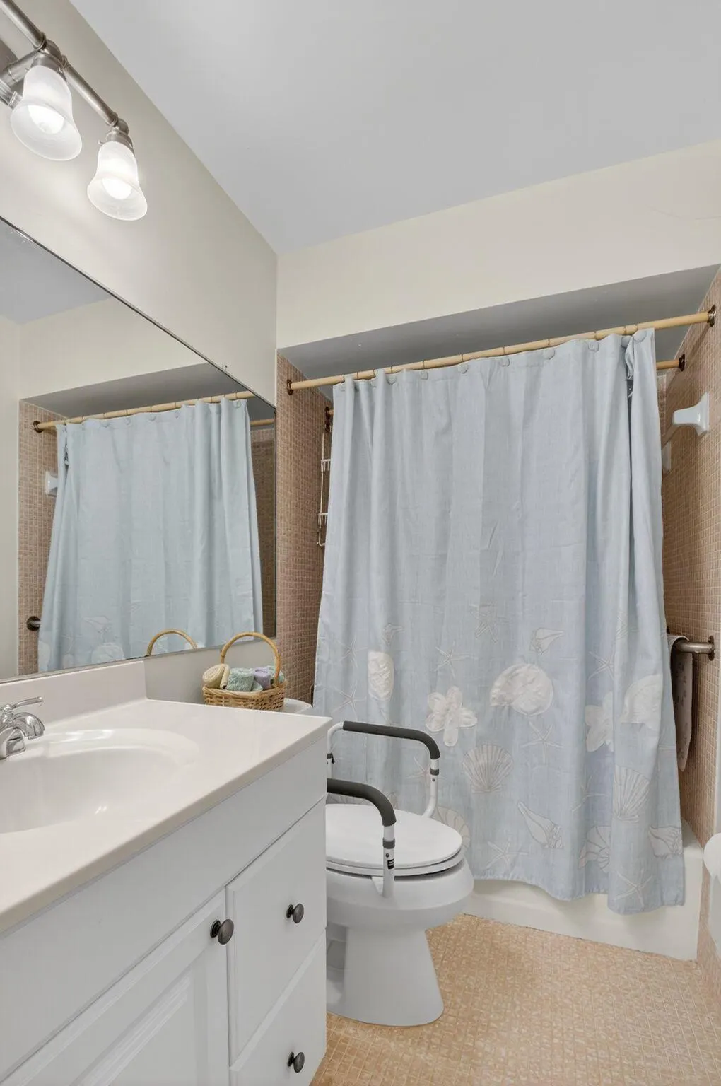 5505 N Ocean Boulevard, #8-204