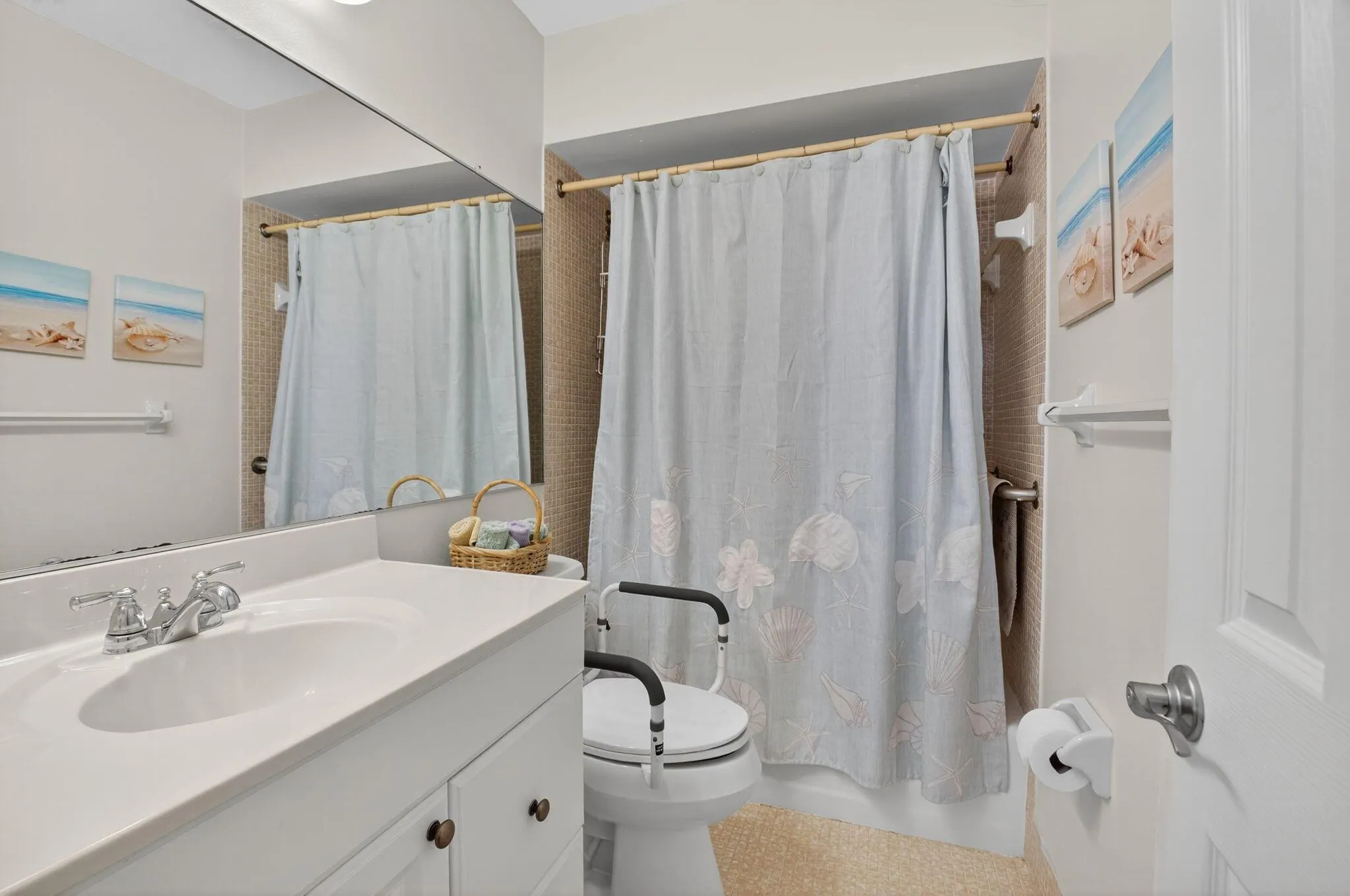 5505 N Ocean Boulevard, #8-204