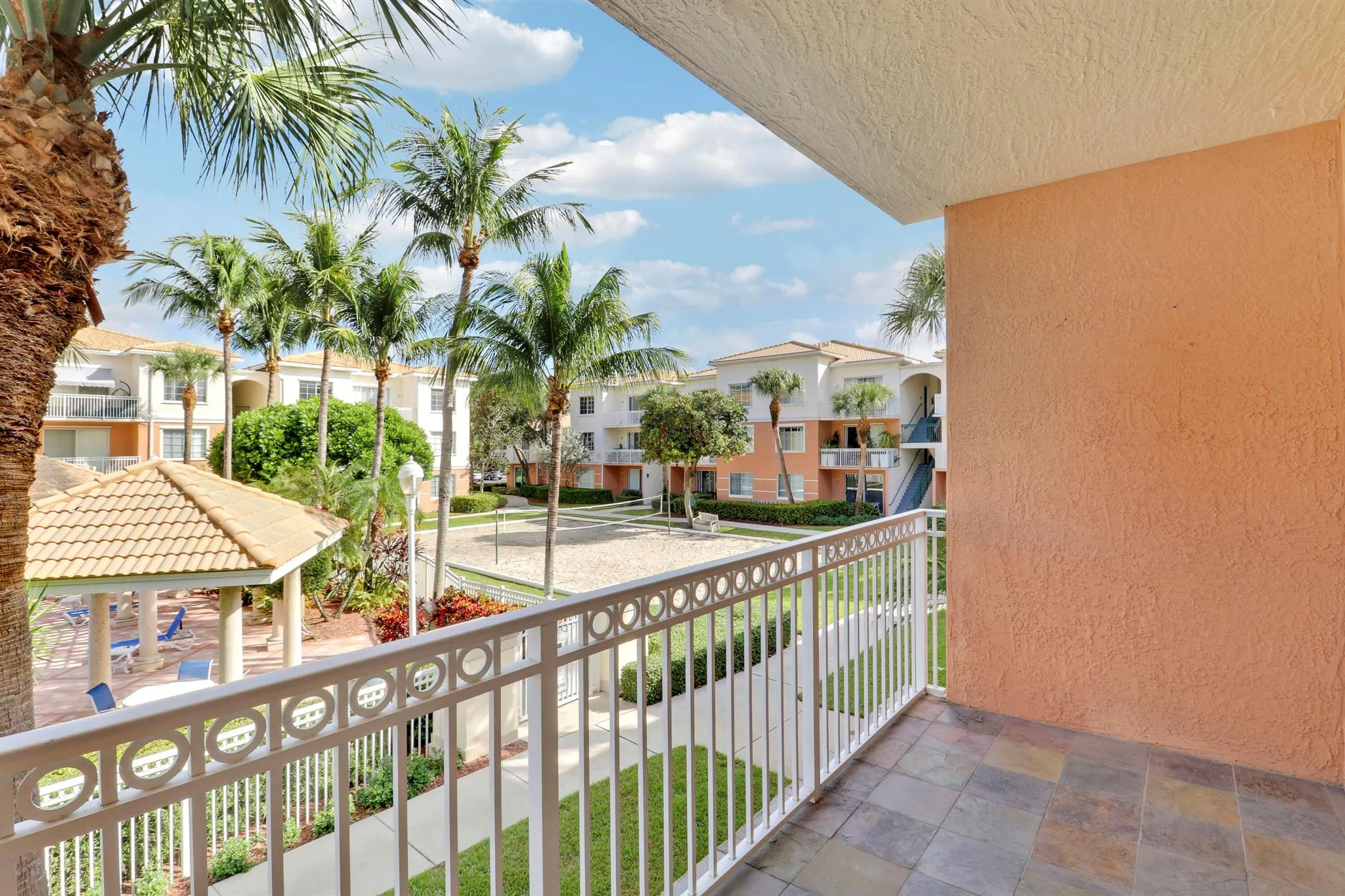 5206 Myrtlewood Circle E, #5206