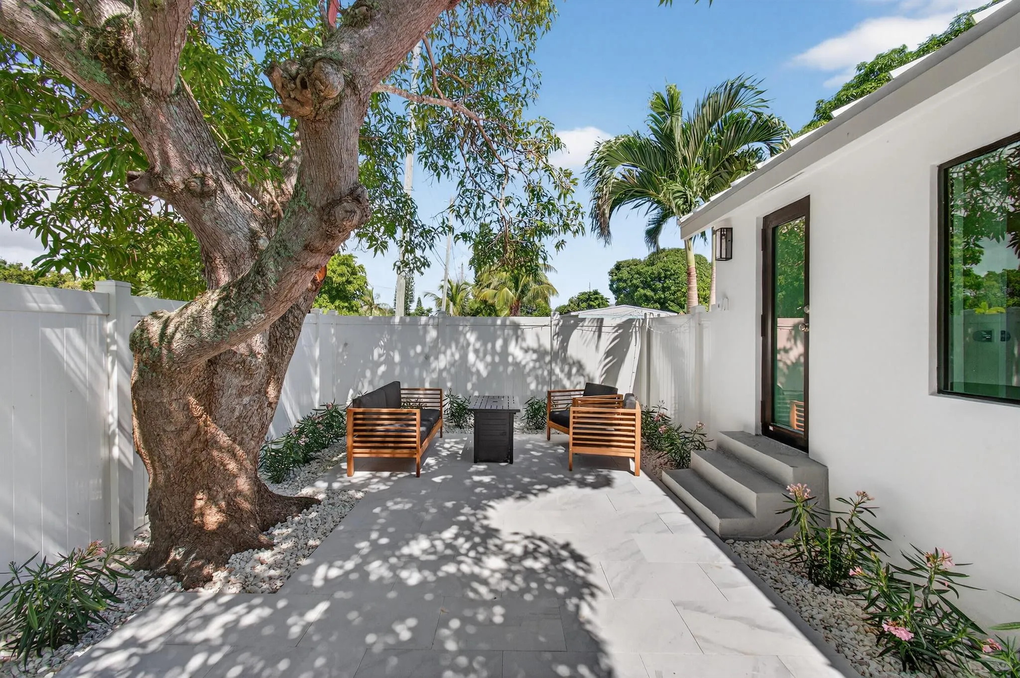 515 NW 1st Street, #1