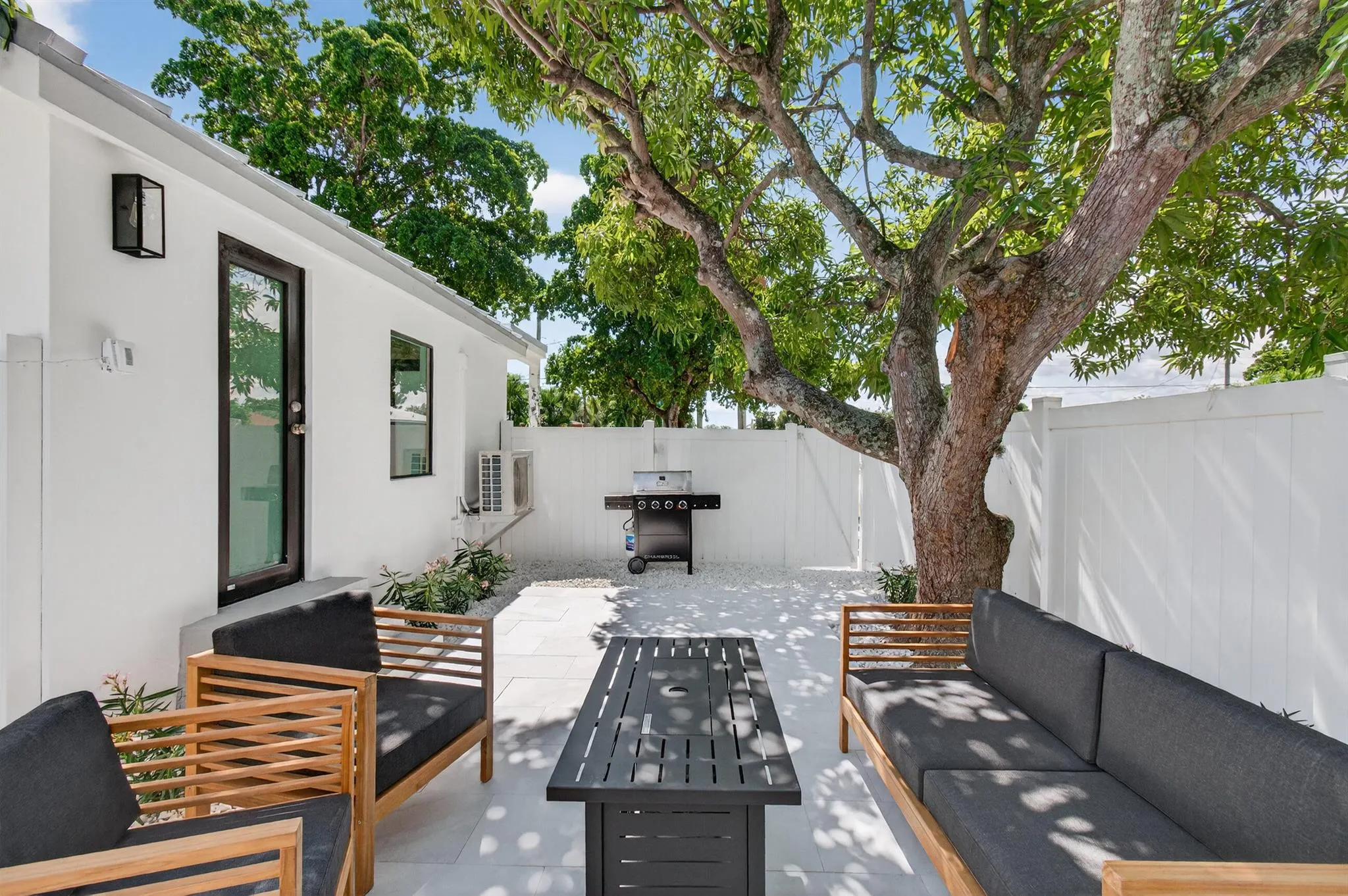 515 NW 1st Street, #1