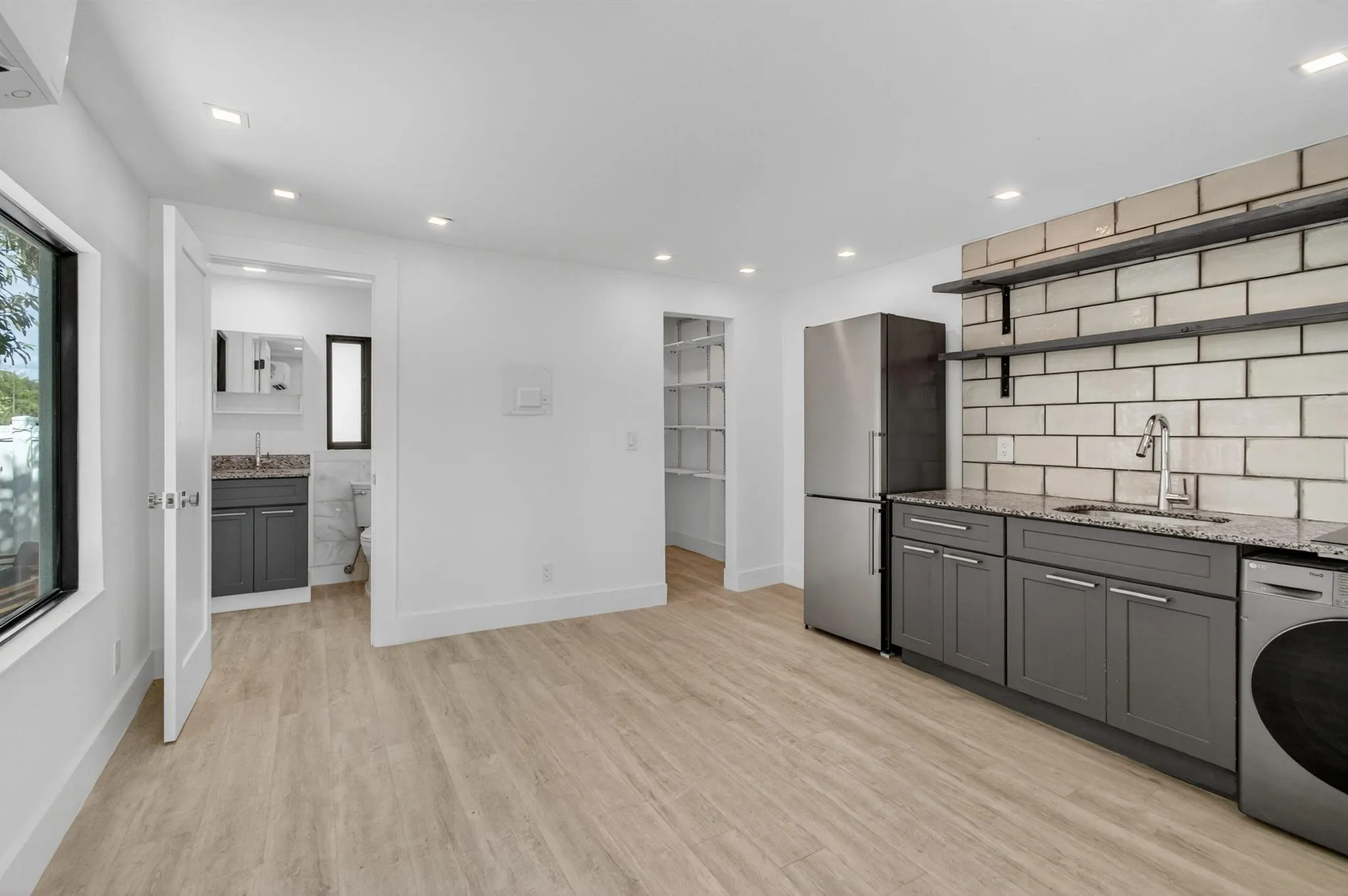 515 NW 1st Street, #1