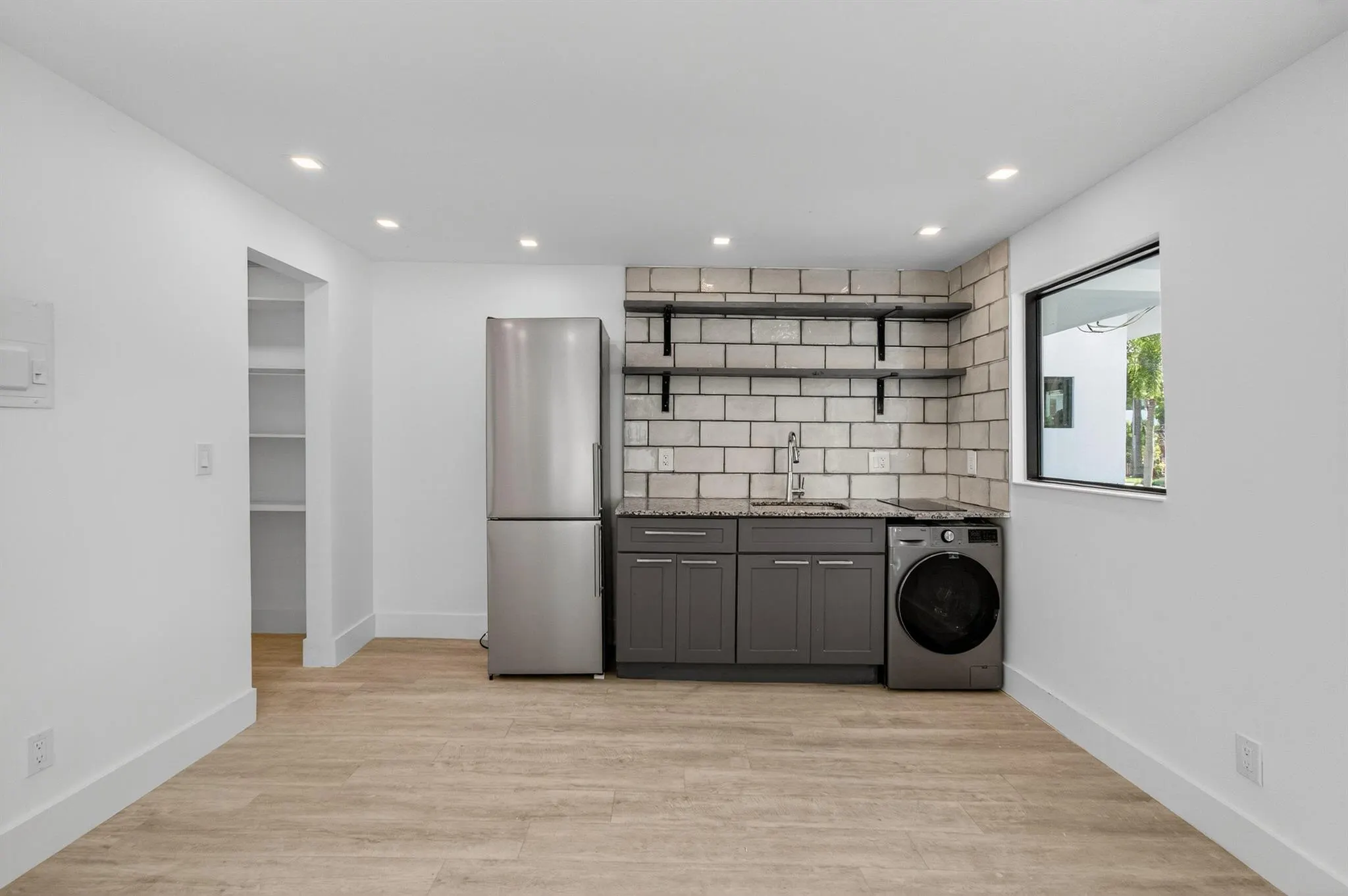 515 NW 1st Street, #1