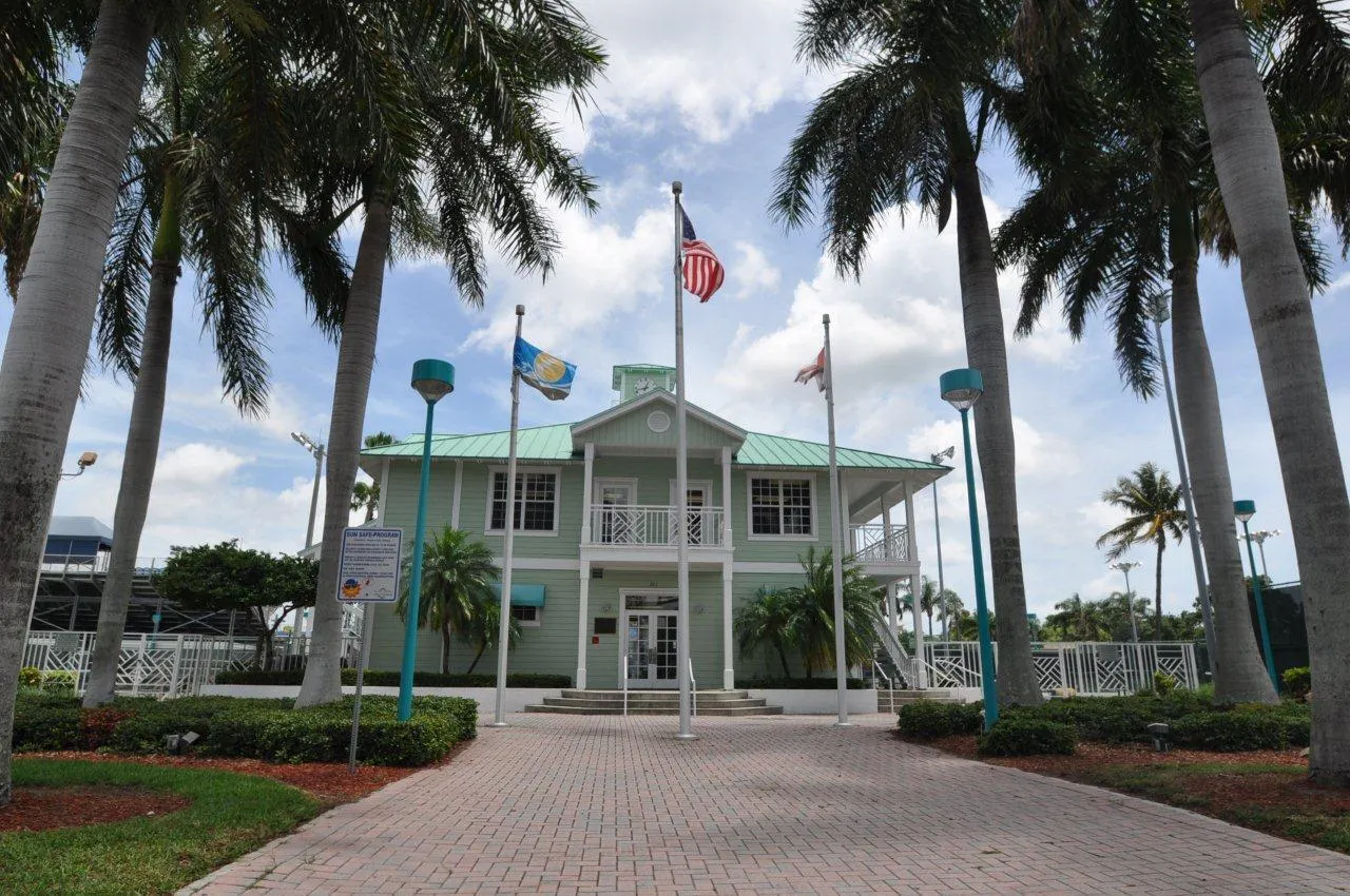 515 NW 1st Street, #1