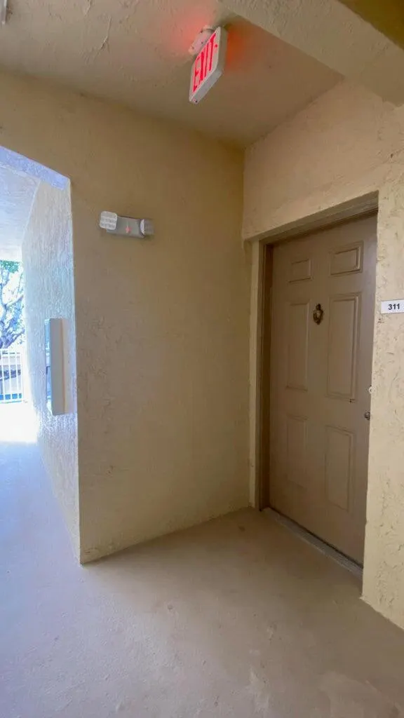 2060 Greenview Shores Boulevard, #311