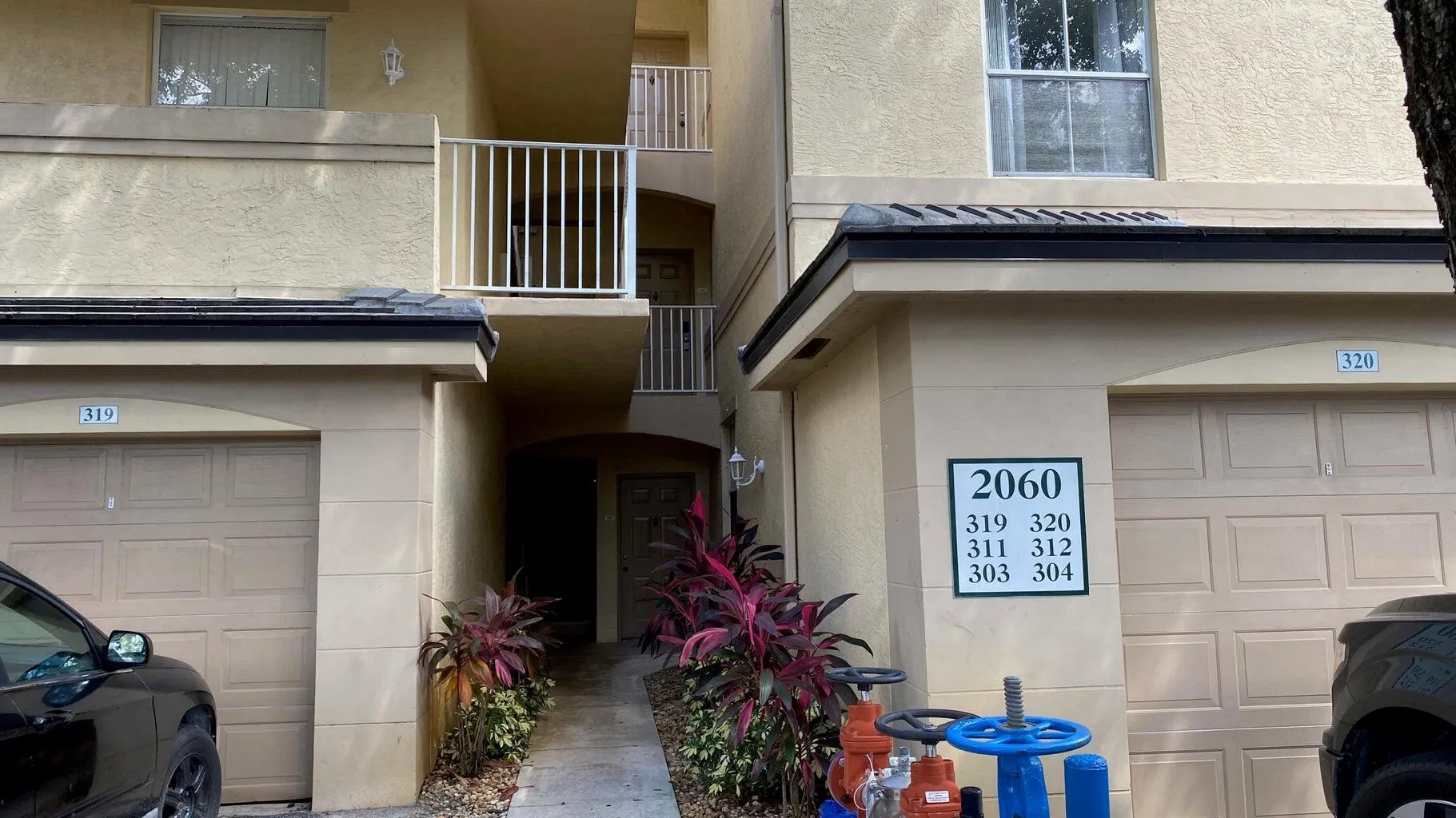 2060 Greenview Shores Boulevard, #311