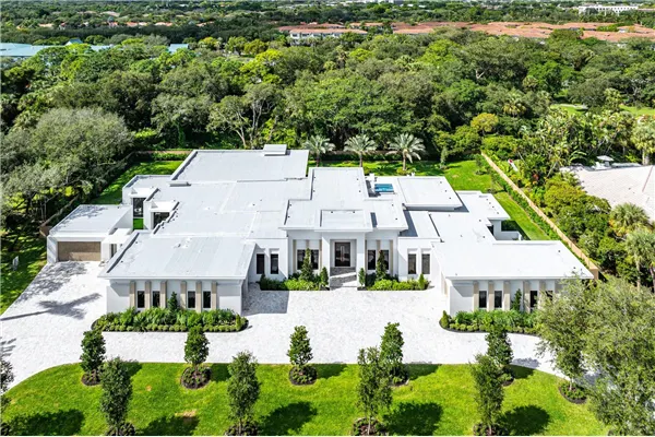 16484 Bridlewood Circle