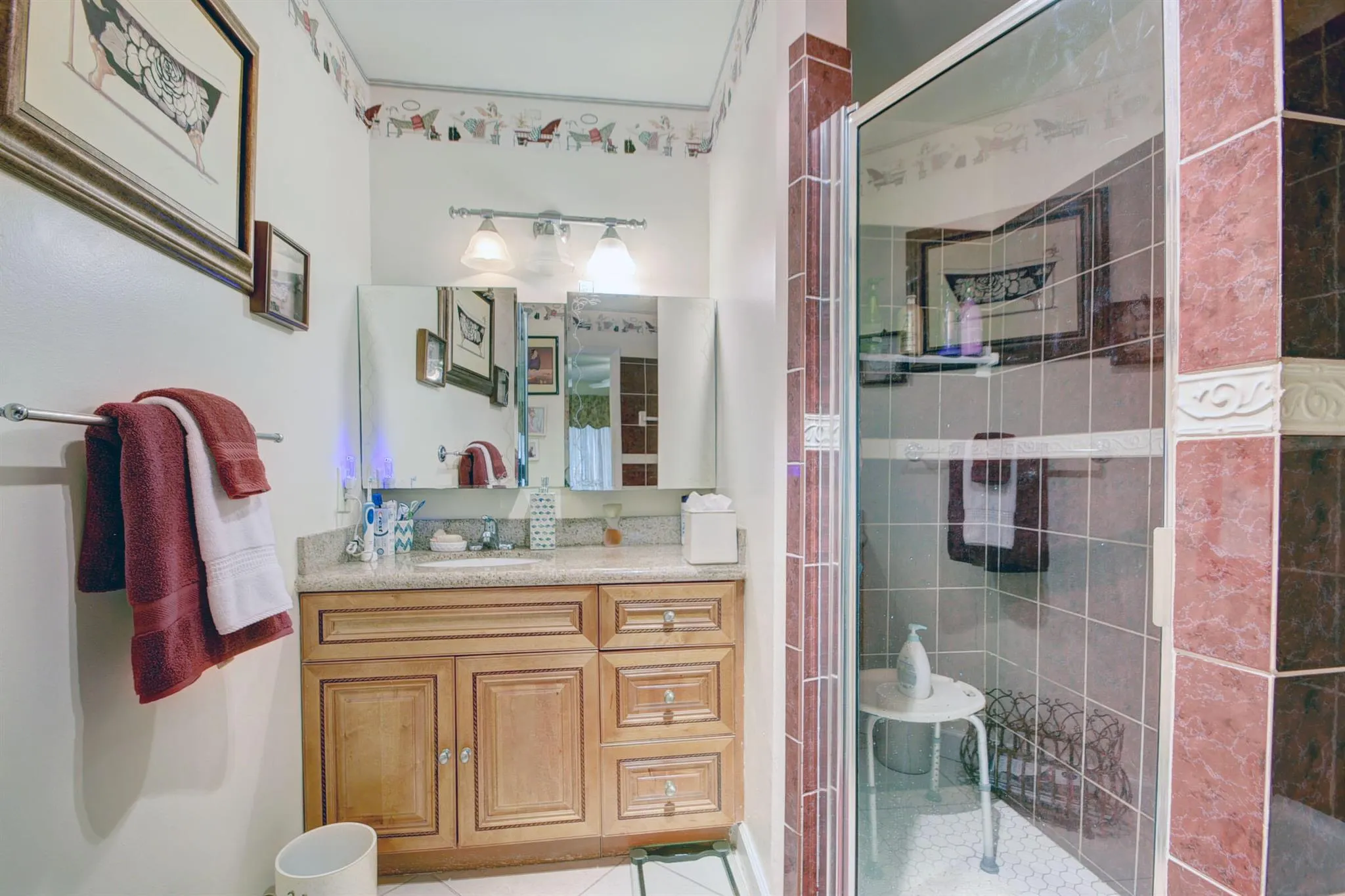 5882 Lincoln Circle W