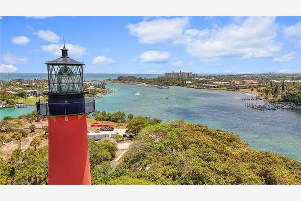 755 Saturn Street, #H207