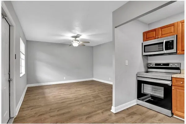 240 SE 9th Avenue, #2