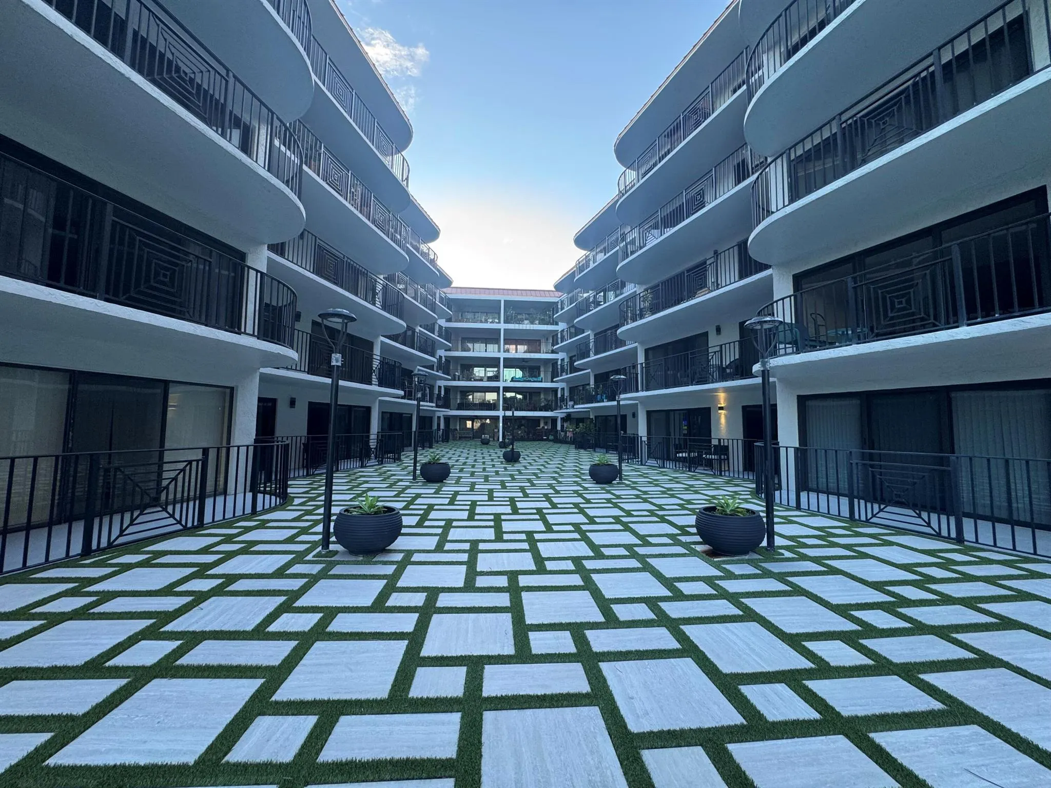 2029 N Ocean Boulevard, #510