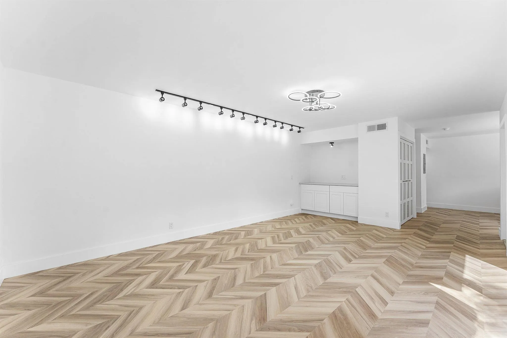 3007 San Clara Drive, #5-B