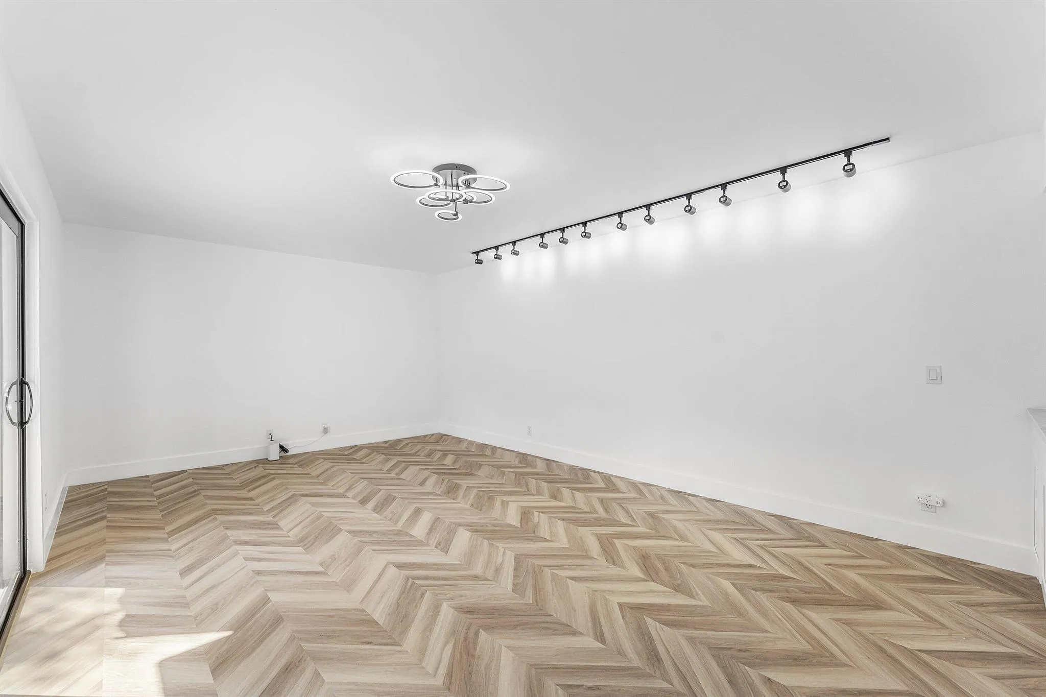 3007 San Clara Drive, #5-B