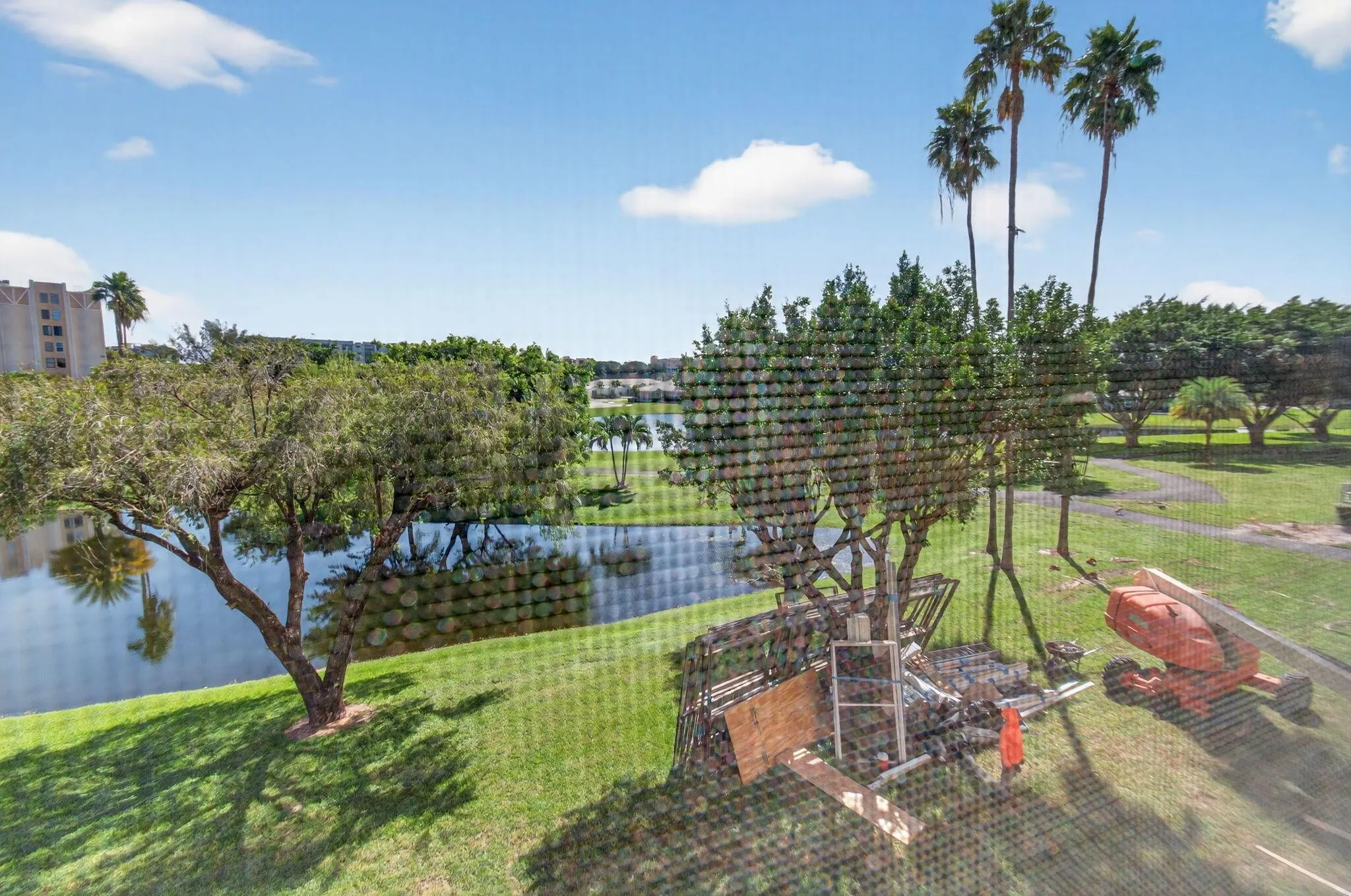 7006 Huntington Lane, #306