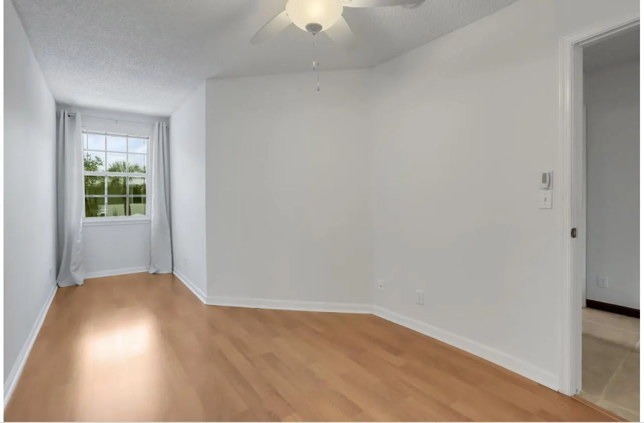 1061 Kokomo Key Lane