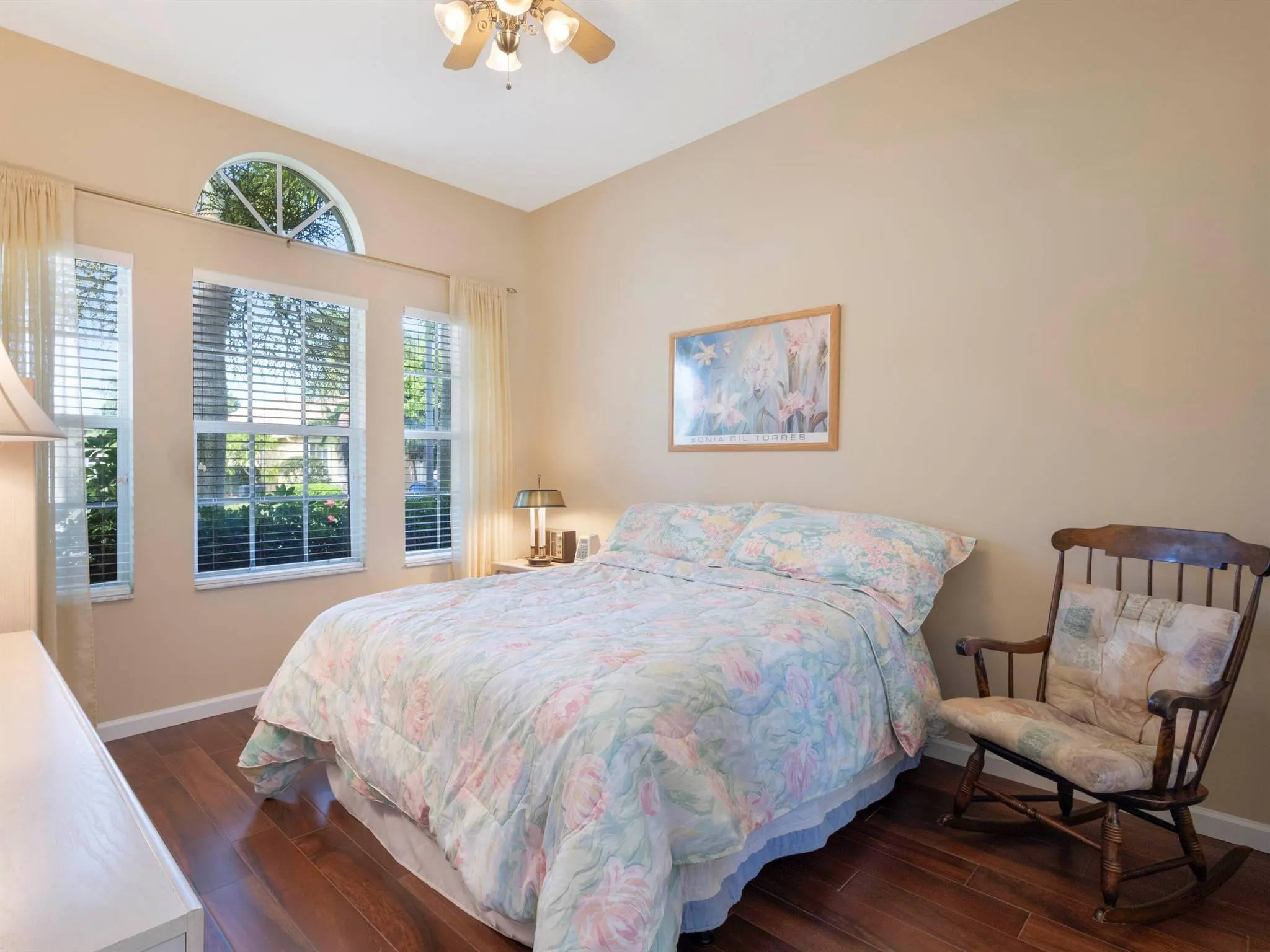 7750 Ocean Sunset Drive