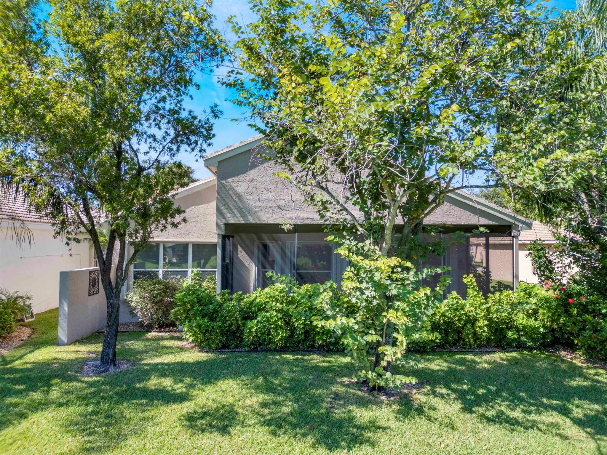 7750 Ocean Sunset Drive