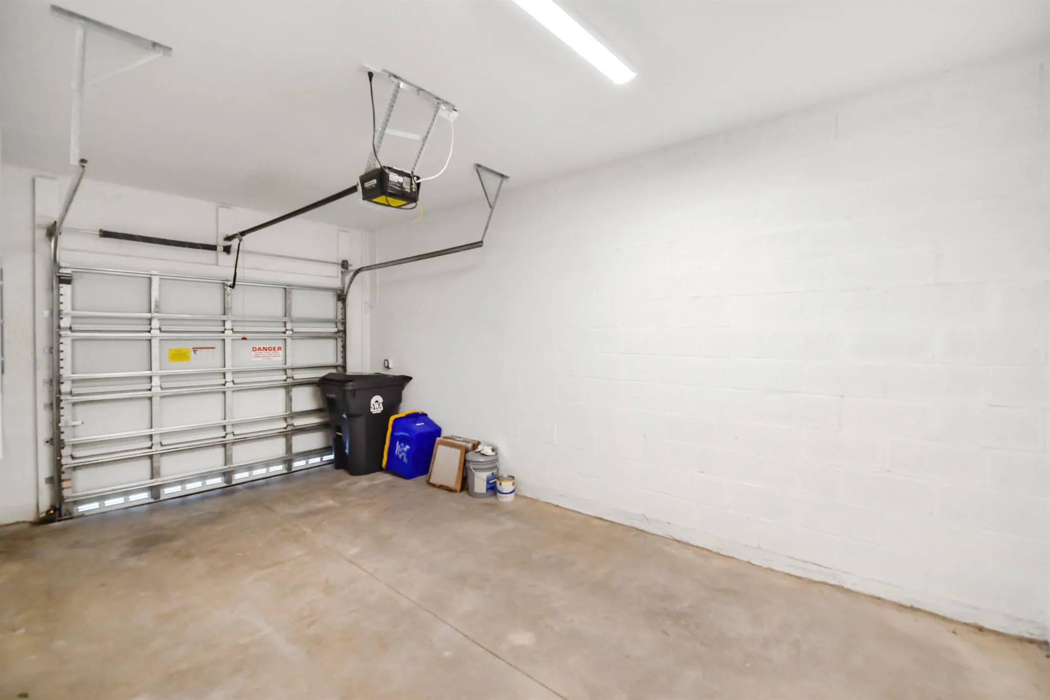 4519 Hollister Avenue