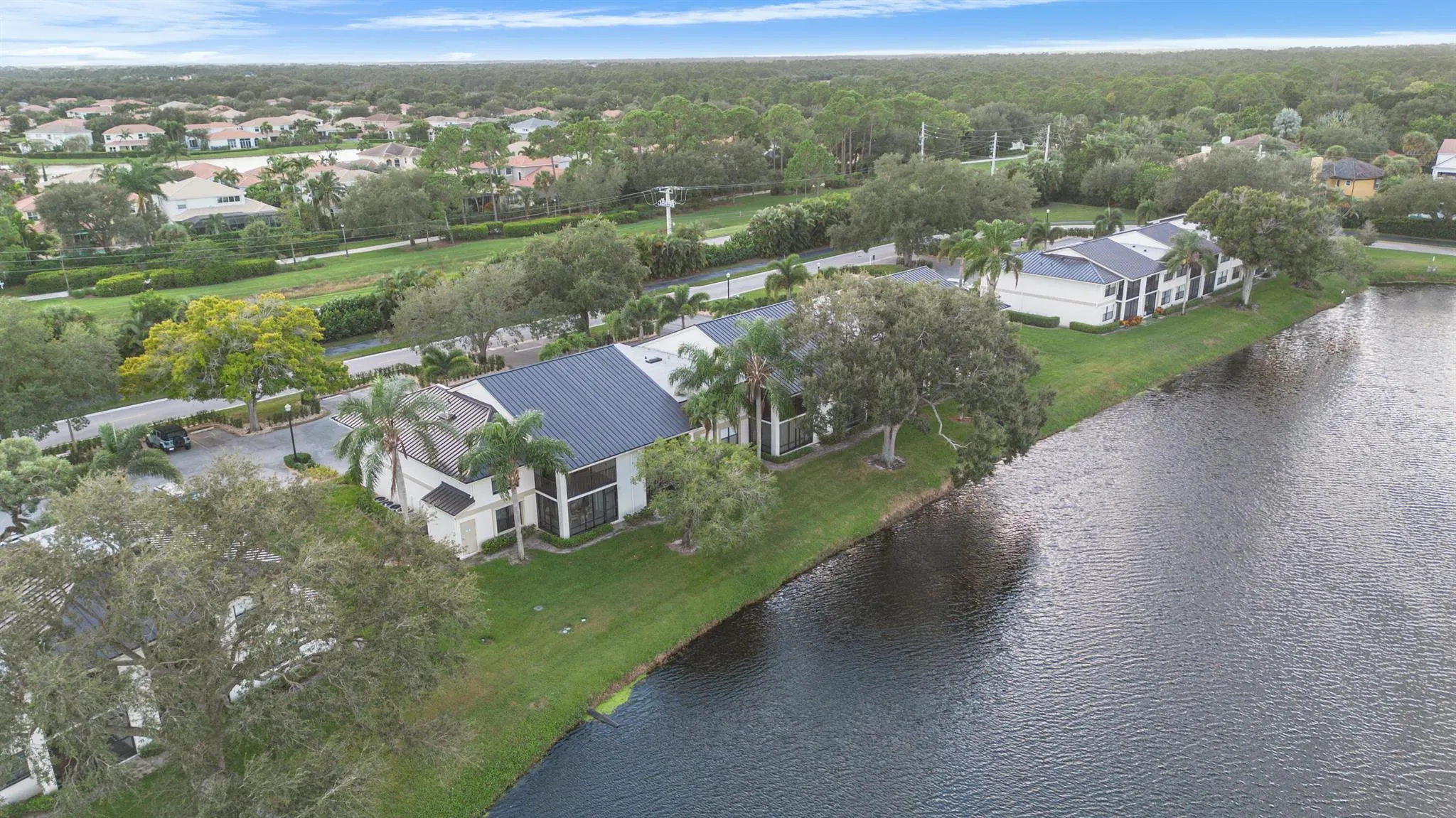 6944 Briarlake Circle, #205