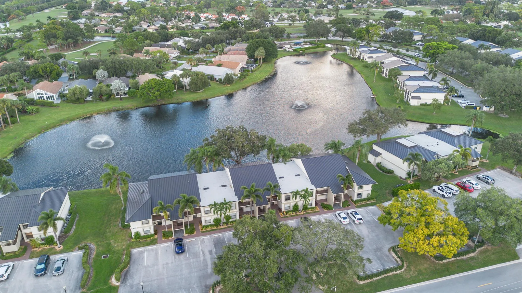 6944 Briarlake Circle, #205