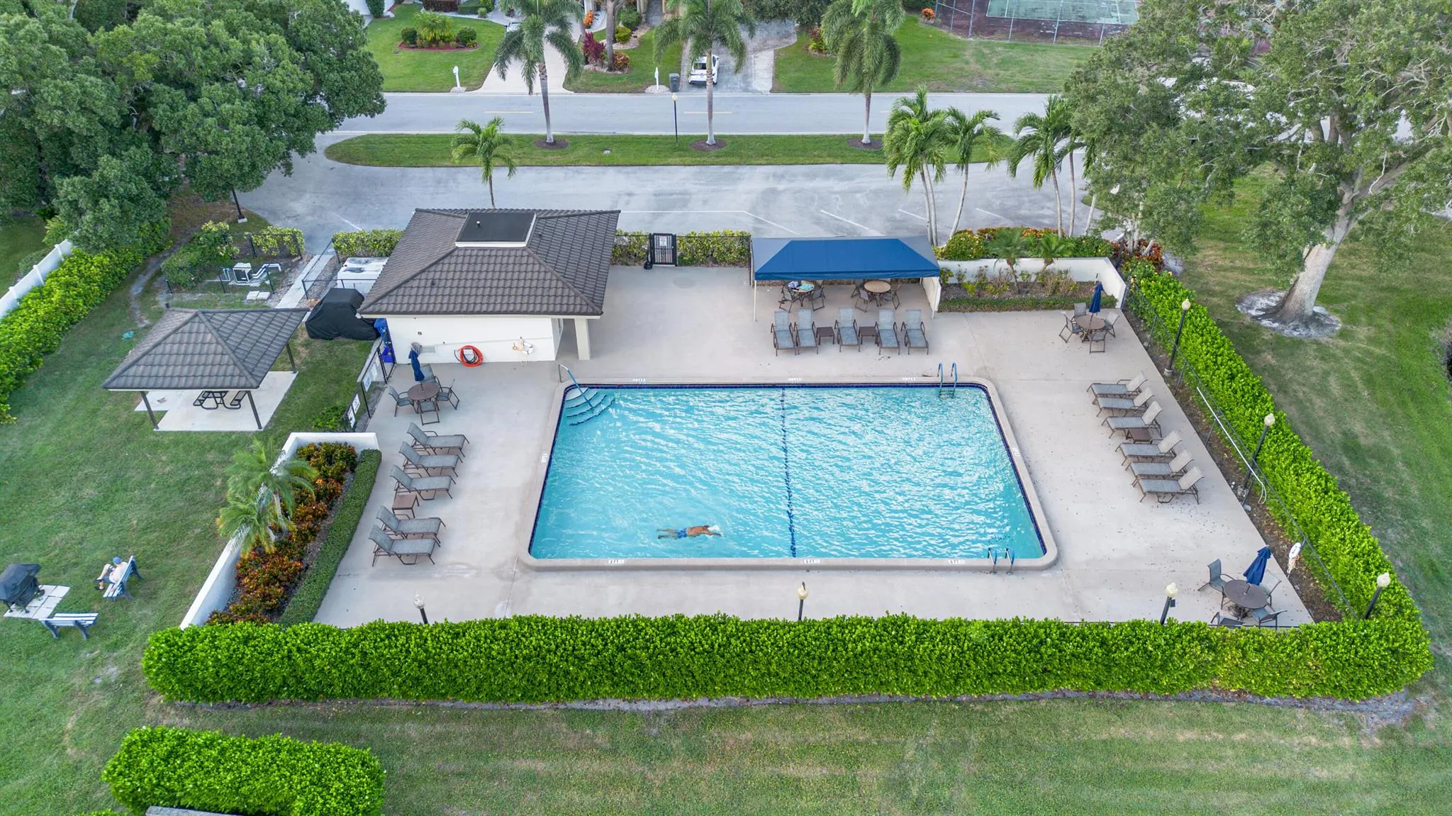 6944 Briarlake Circle, #205