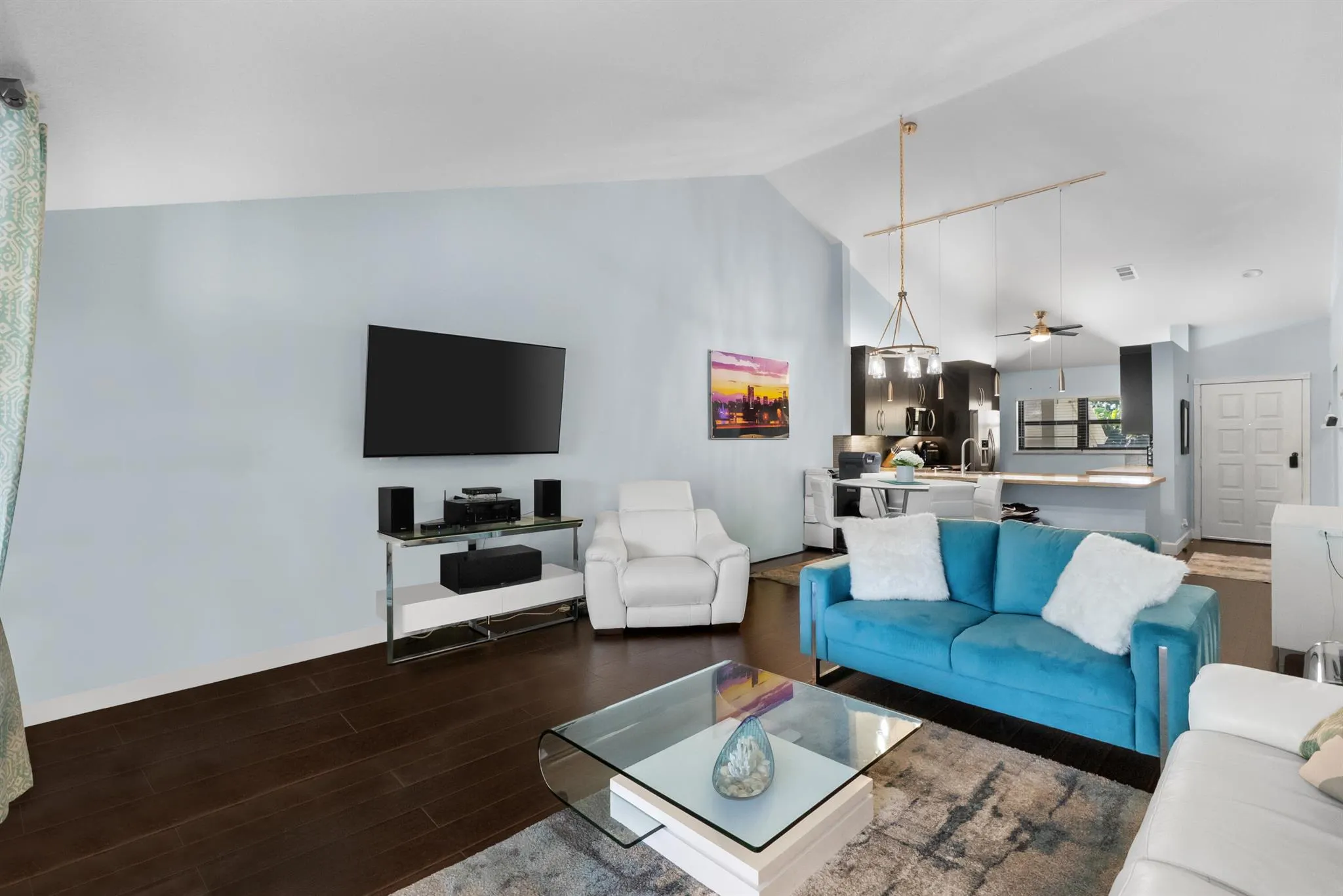 6944 Briarlake Circle, #205