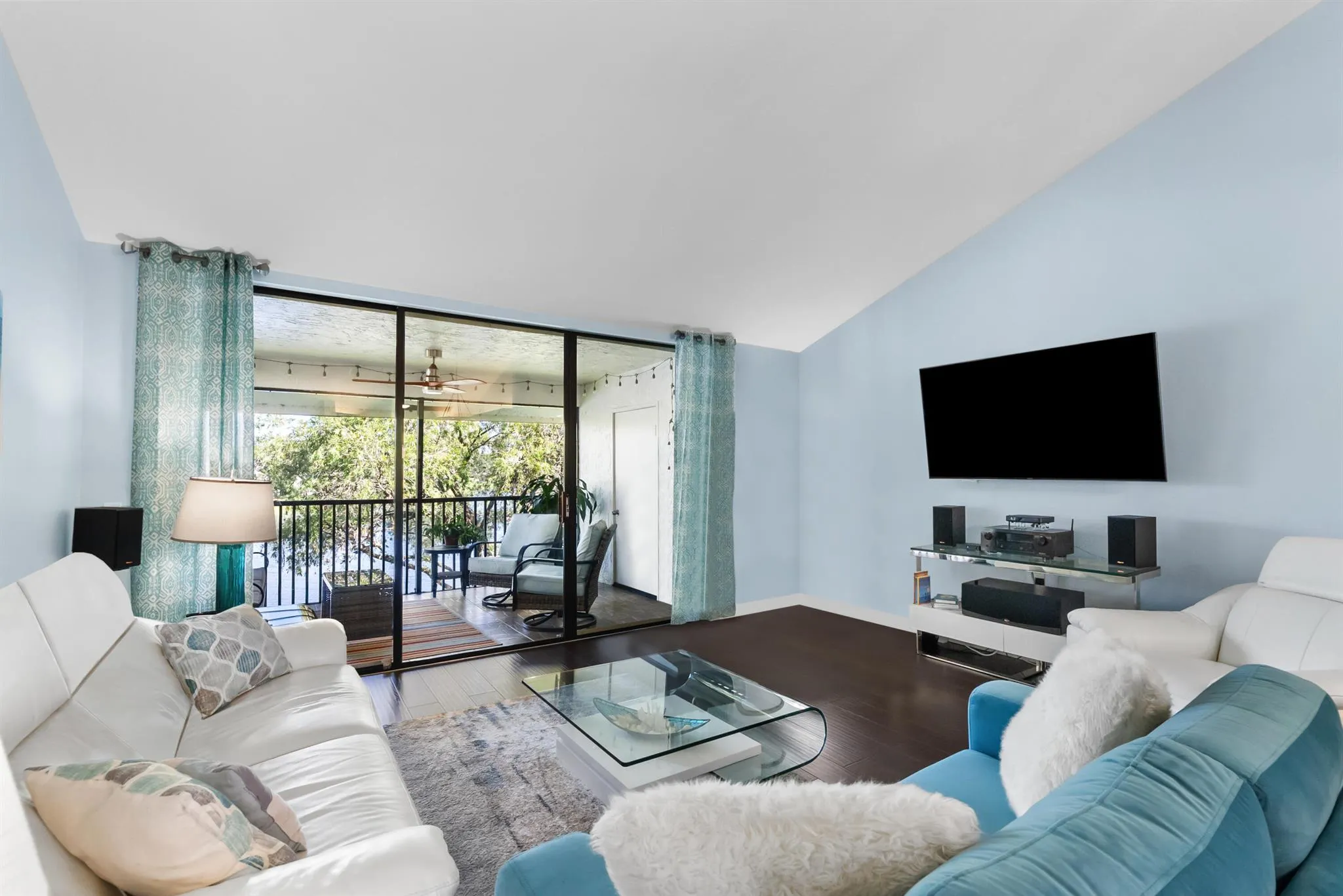 6944 Briarlake Circle, #205