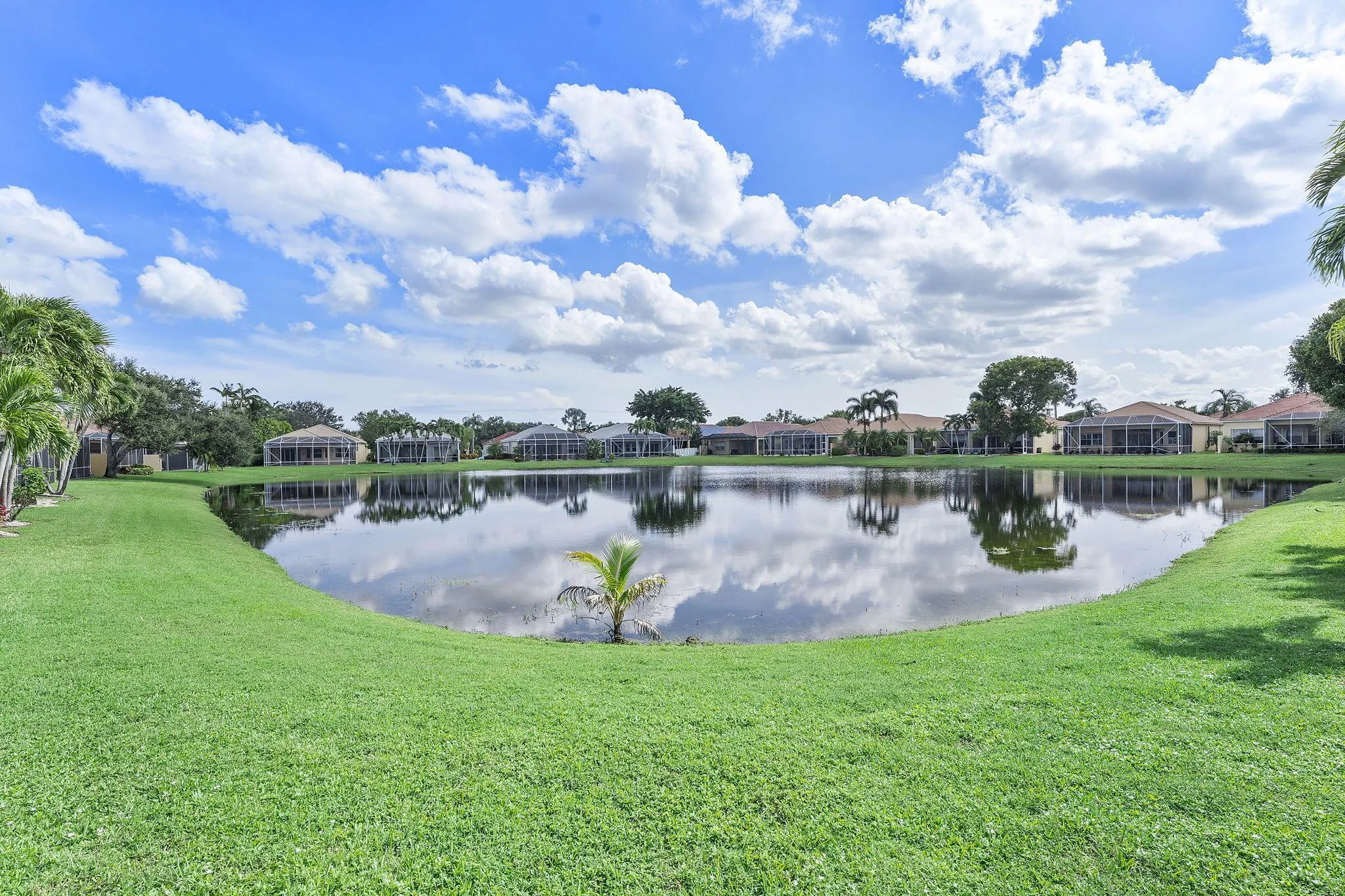 7112 Demedici Circle