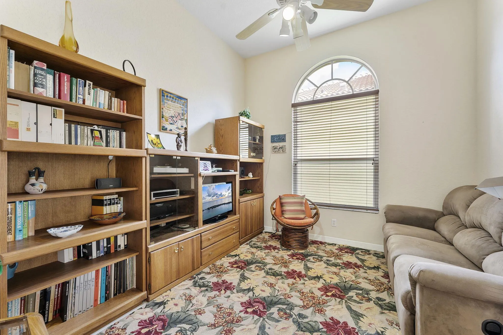 7112 Demedici Circle