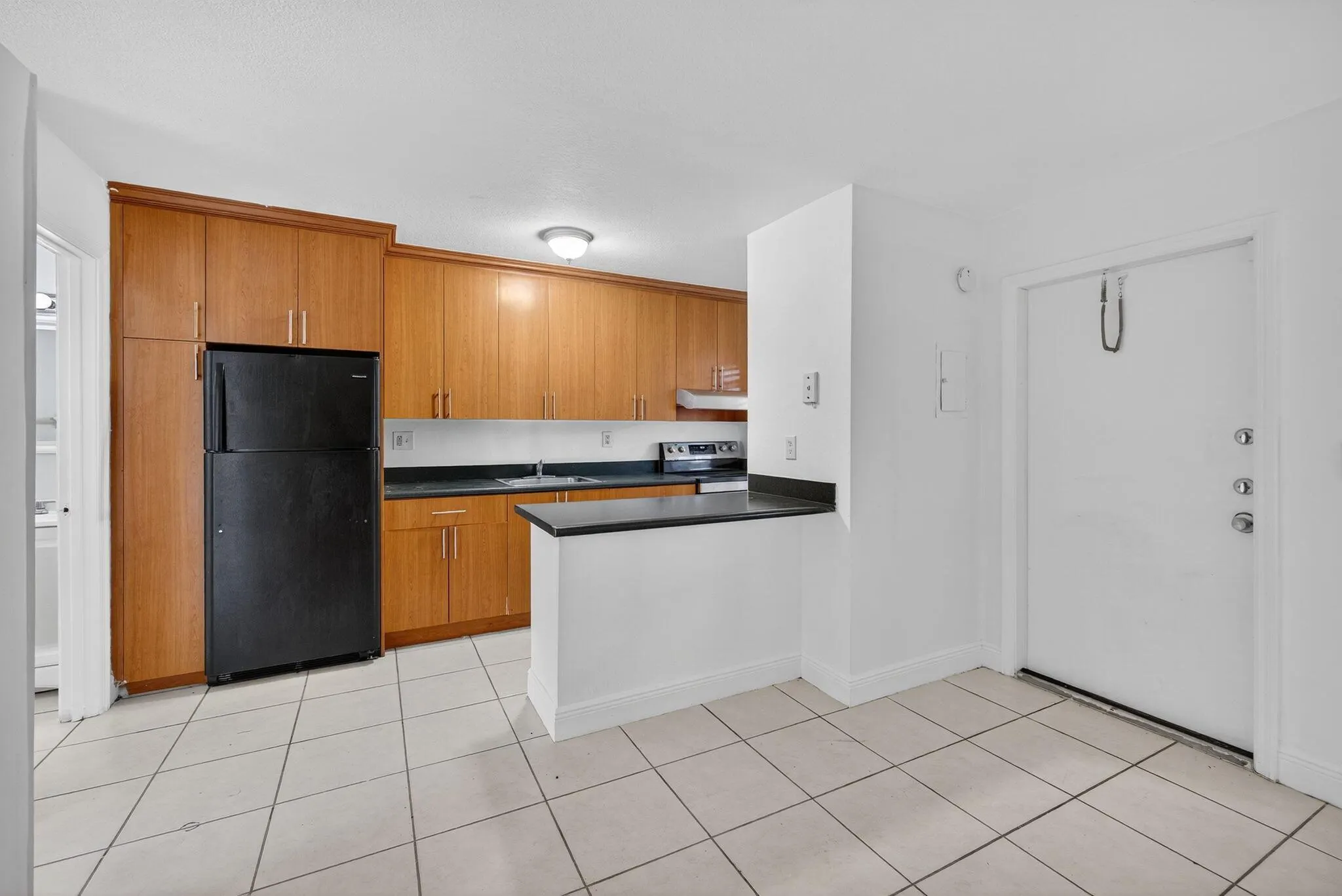 4051 N Dixie Highway, #22