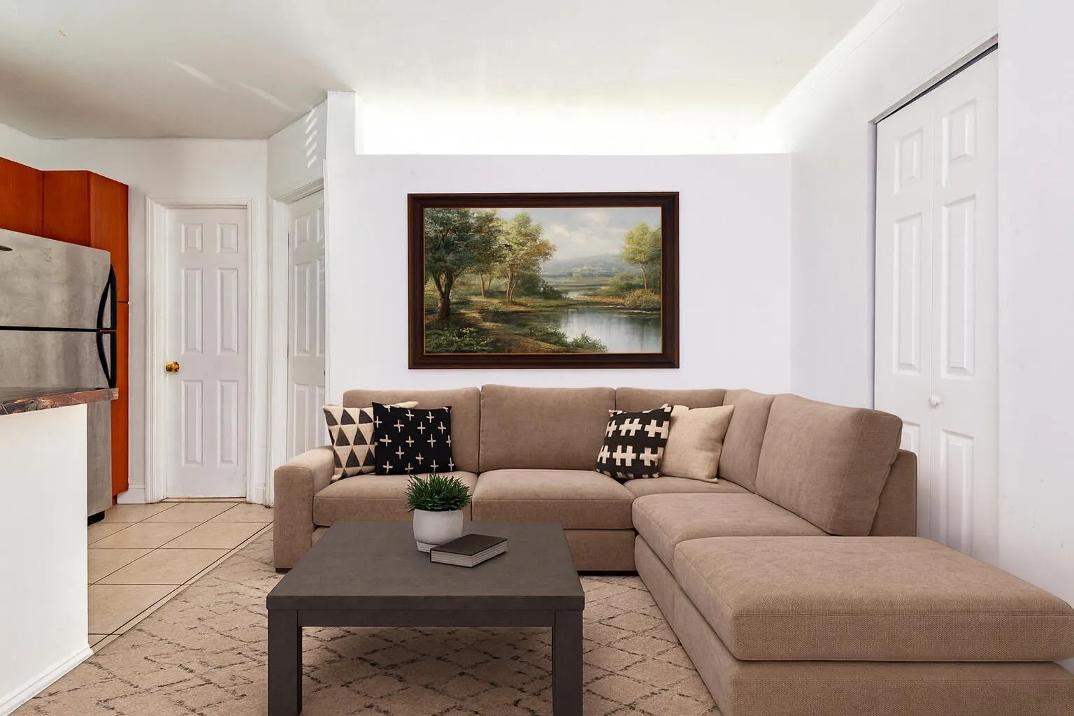 4051 N Dixie Highway, #23