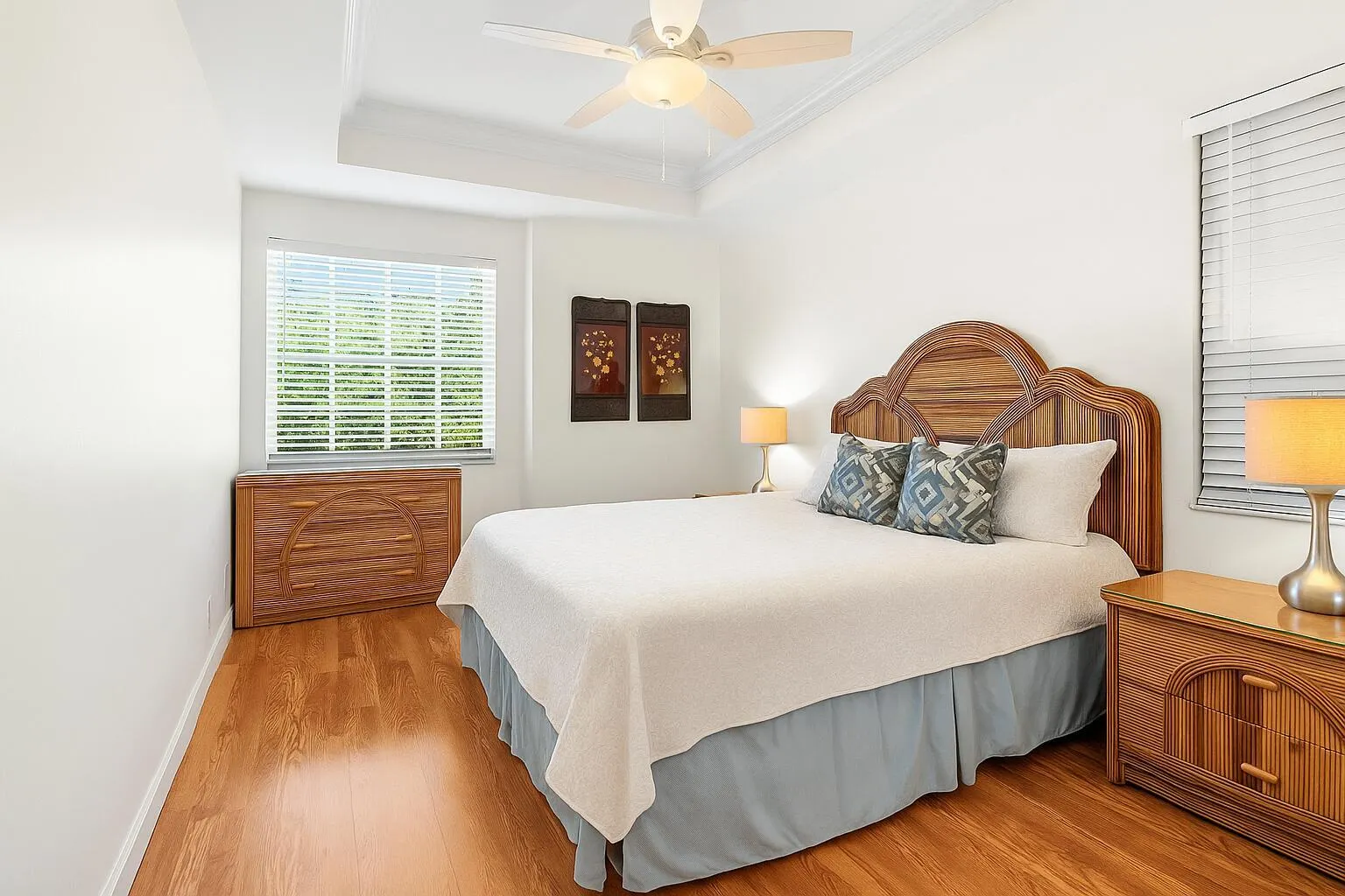 1998 NE 7th Street, #101