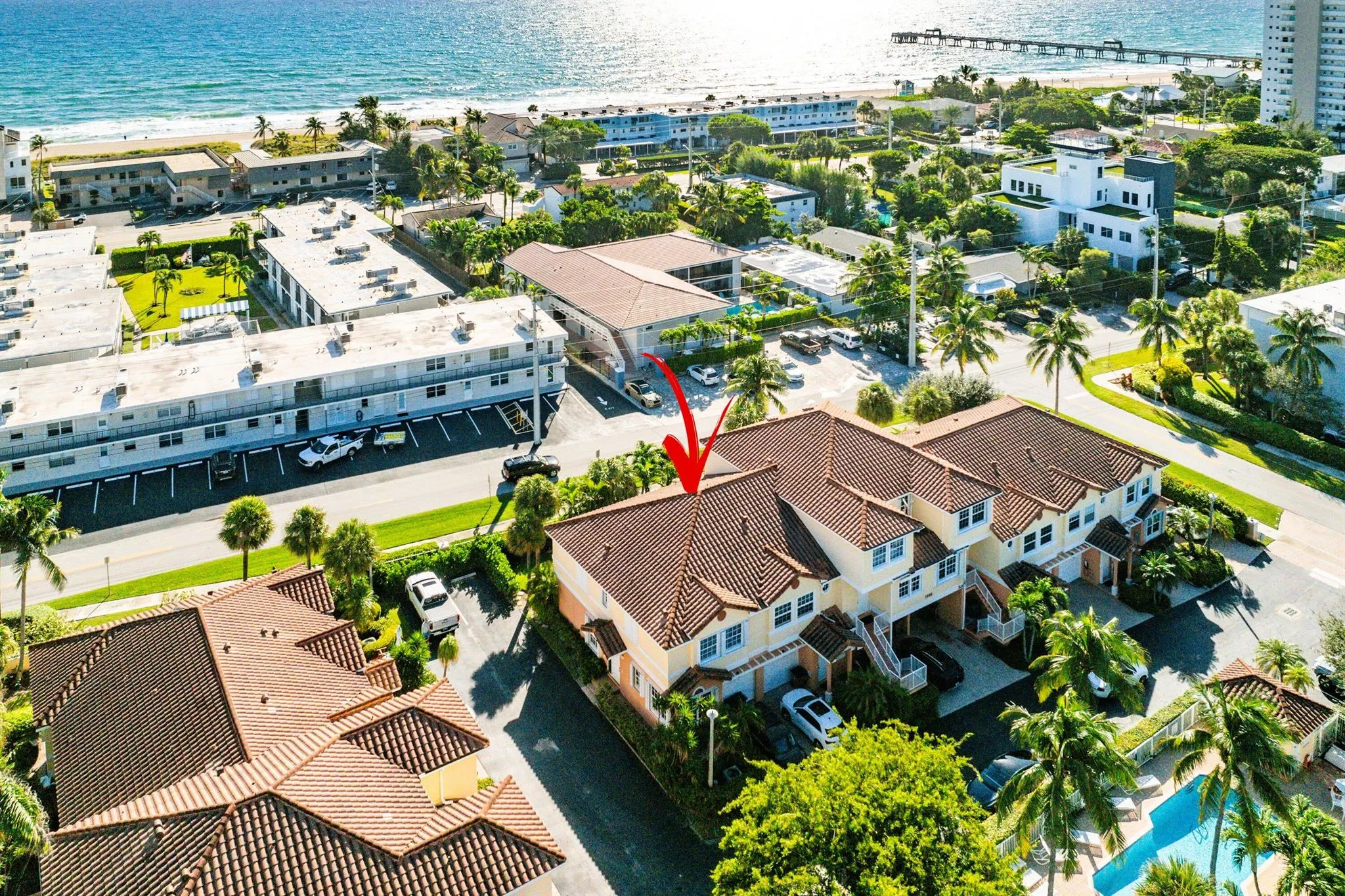 1998 NE 7th Street, #101