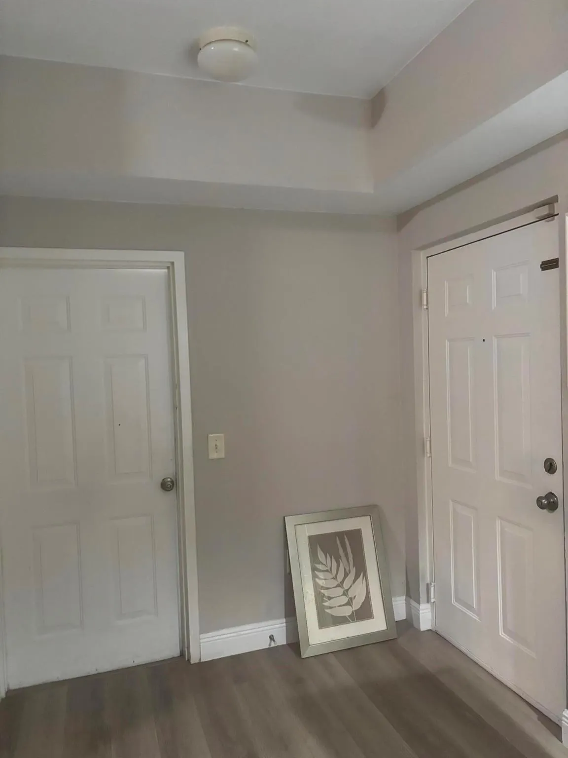 350 Crestwood Circle, #106